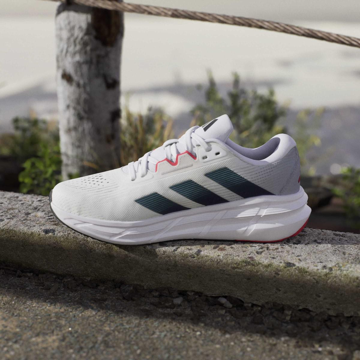 product/a/d/adidas_jq5081_19_footwear_photography_heromrktng_view_7-nw091625.jpg