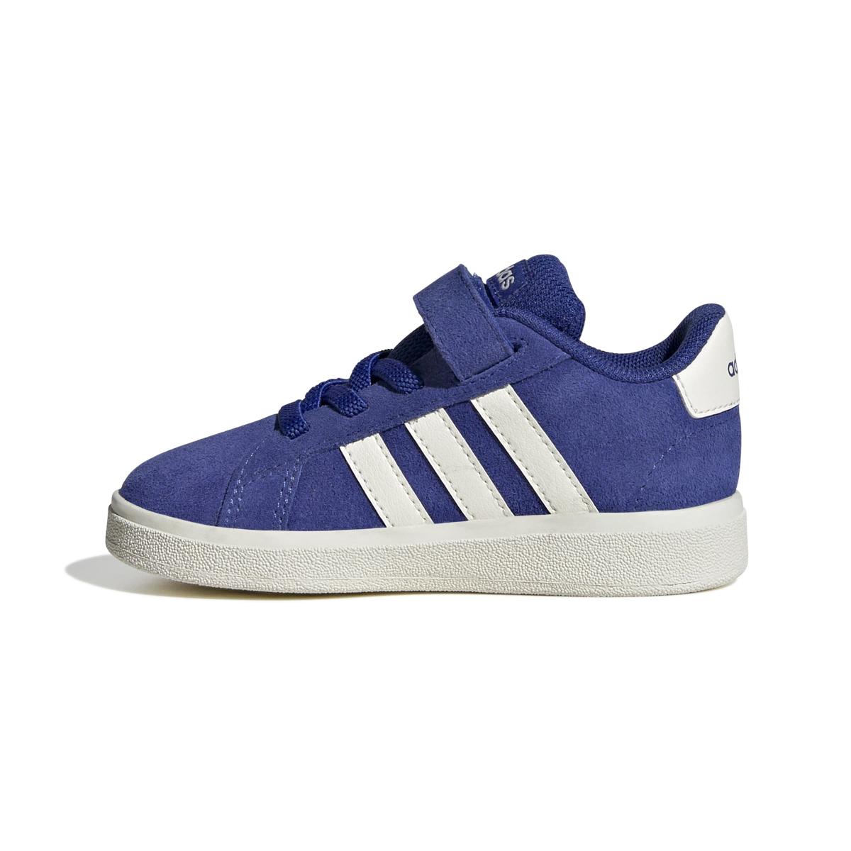 product/a/d/adidas_jr0780_5_footwear_photography_side_medial_center_view_white-nw091625.jpg