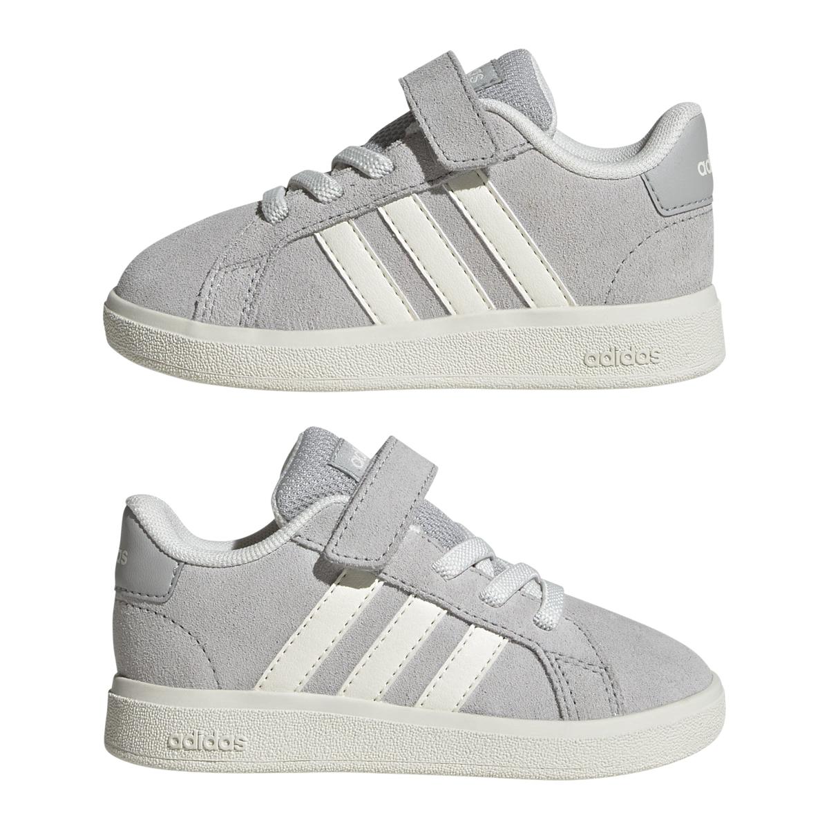 product/a/d/adidas_jr0782_10_footwear_photography_mirrored_pair_view_white-nw091625.jpg