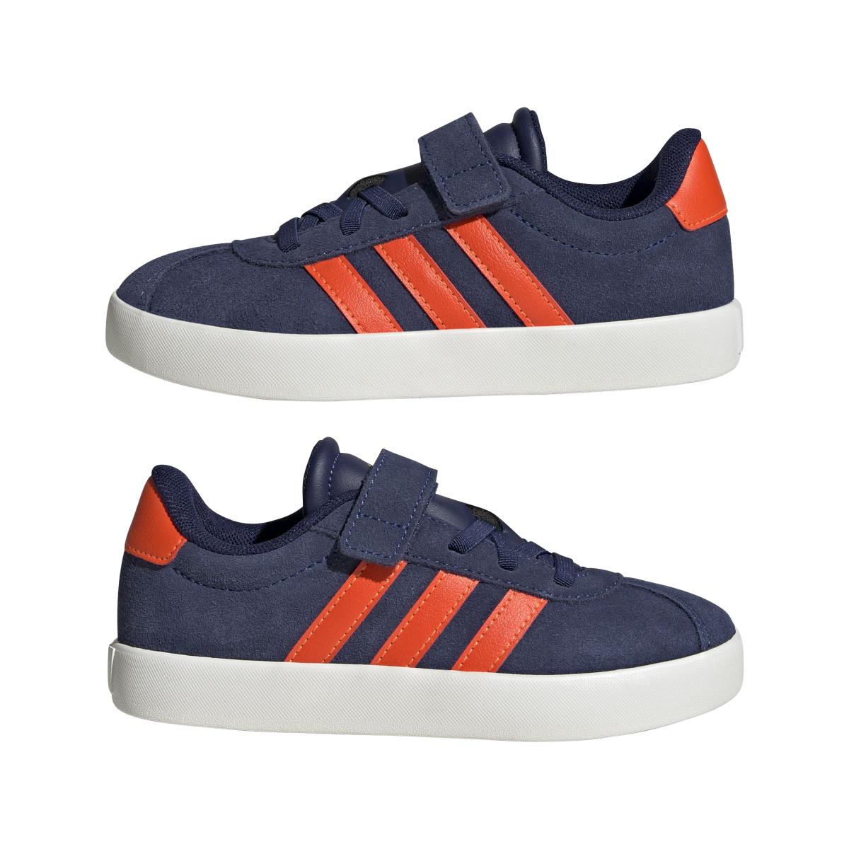 product/a/d/adidas_jr2215_10_footwear_photography_mirrored_pair_view_white-nw091625.jpg