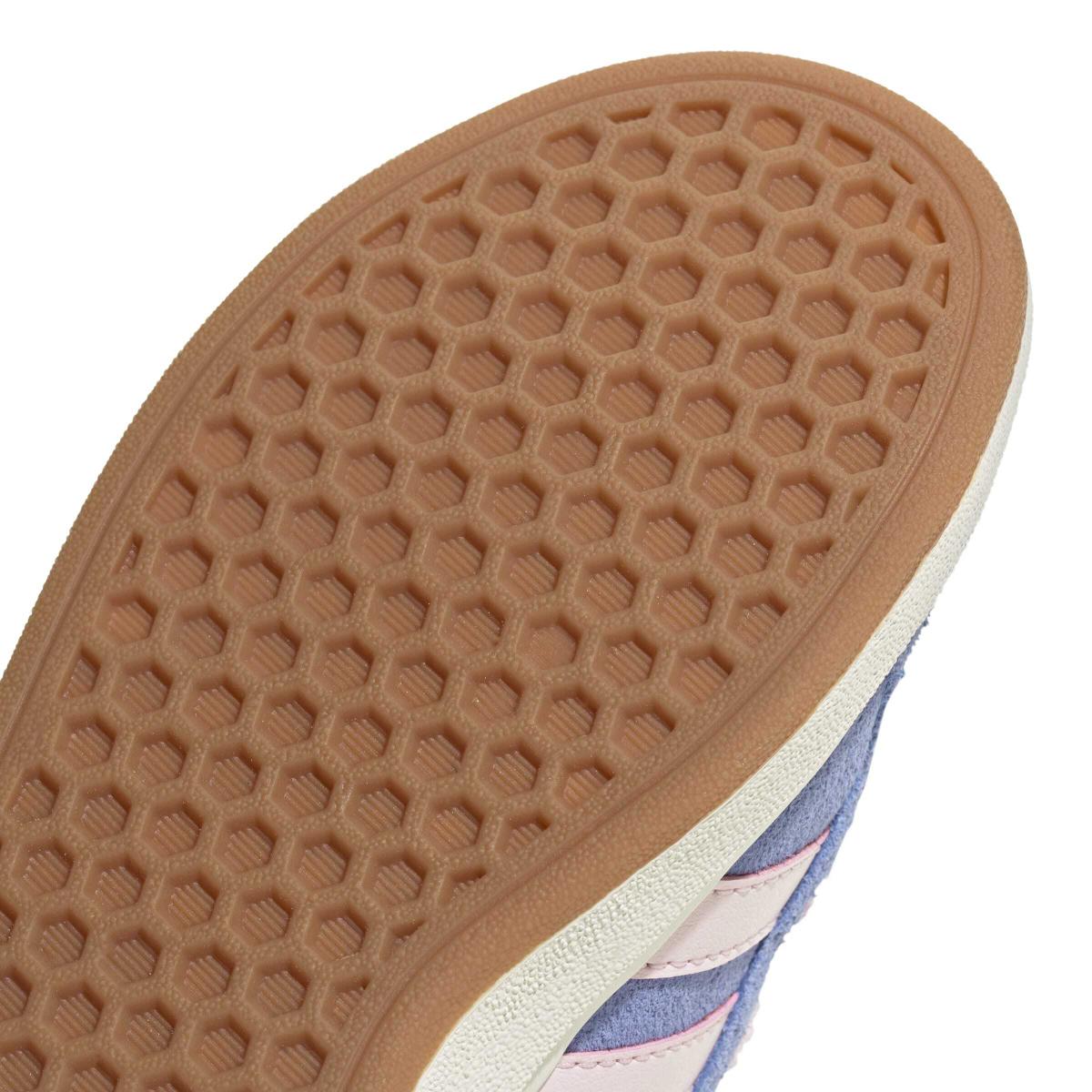 product/a/d/adidas_jr2228_9_footwear_photography_detail_view_2_white-nw091625.jpg