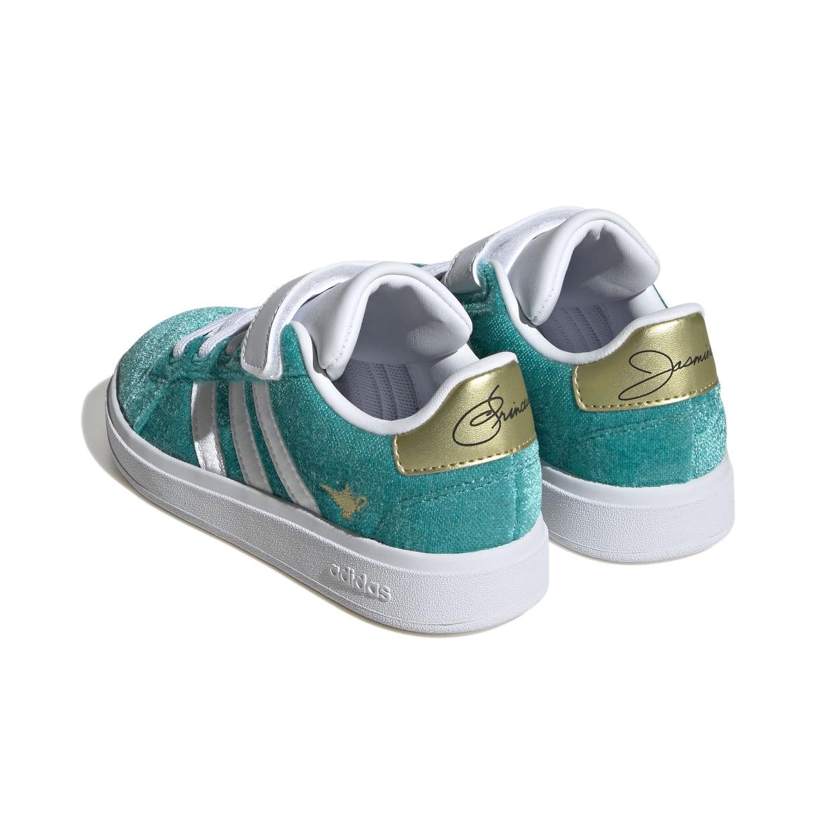 product/a/d/adidas_jr4919_10_footwear_photography_pair_view_white-nw091725.jpg