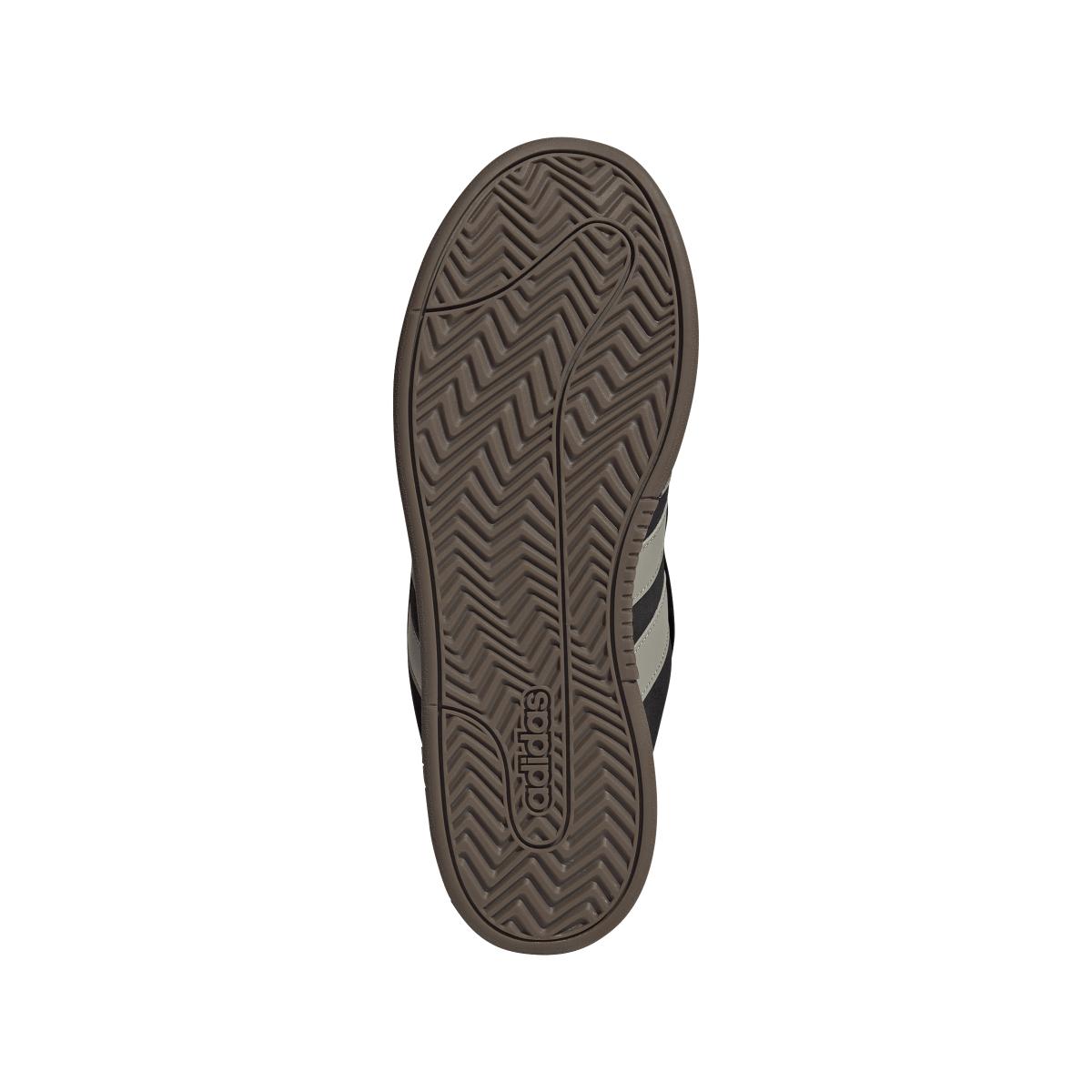 product/a/d/adidas_js3807_cblack-putbei-gum5_4.jpg
