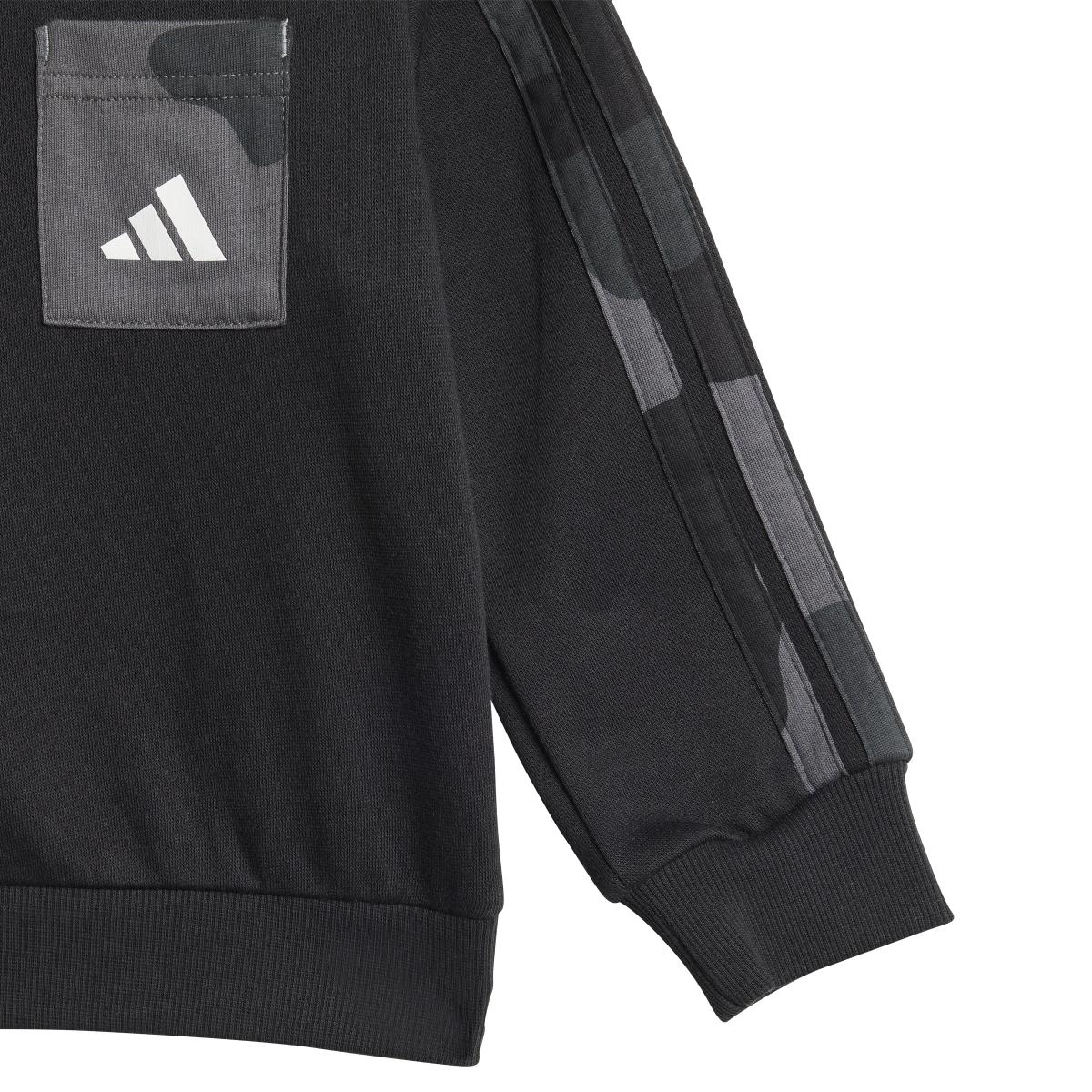 product/a/d/adidas_jw2456_black-white_3.jpg
