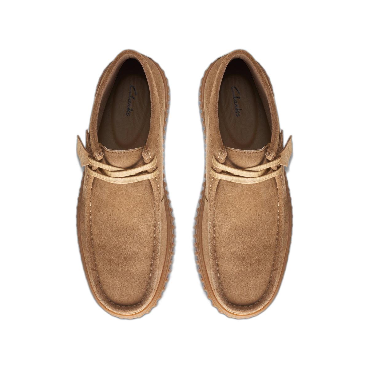 product/c/l/clarks_26173663_dark-sand-suede_6.jpg