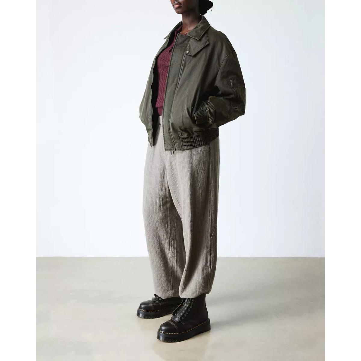 product/d/r/dr-martens_31993302_marron_2.jpg