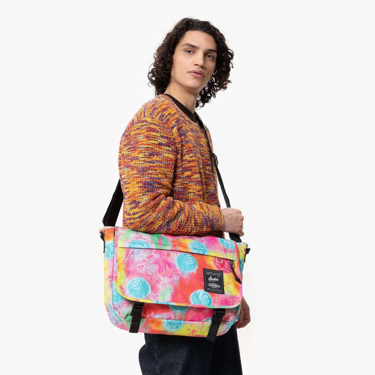 product/e/a/eastpak_ek00026e3o9_12-nw052924.jpg