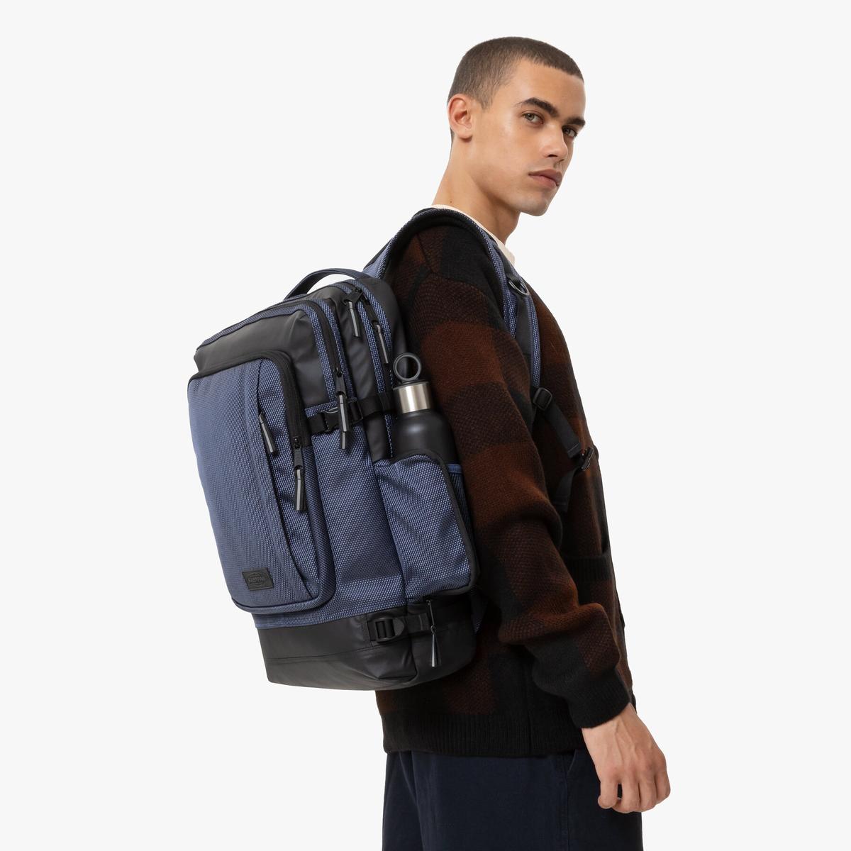 product/e/a/eastpak_ek00092d1k3_7.jpg