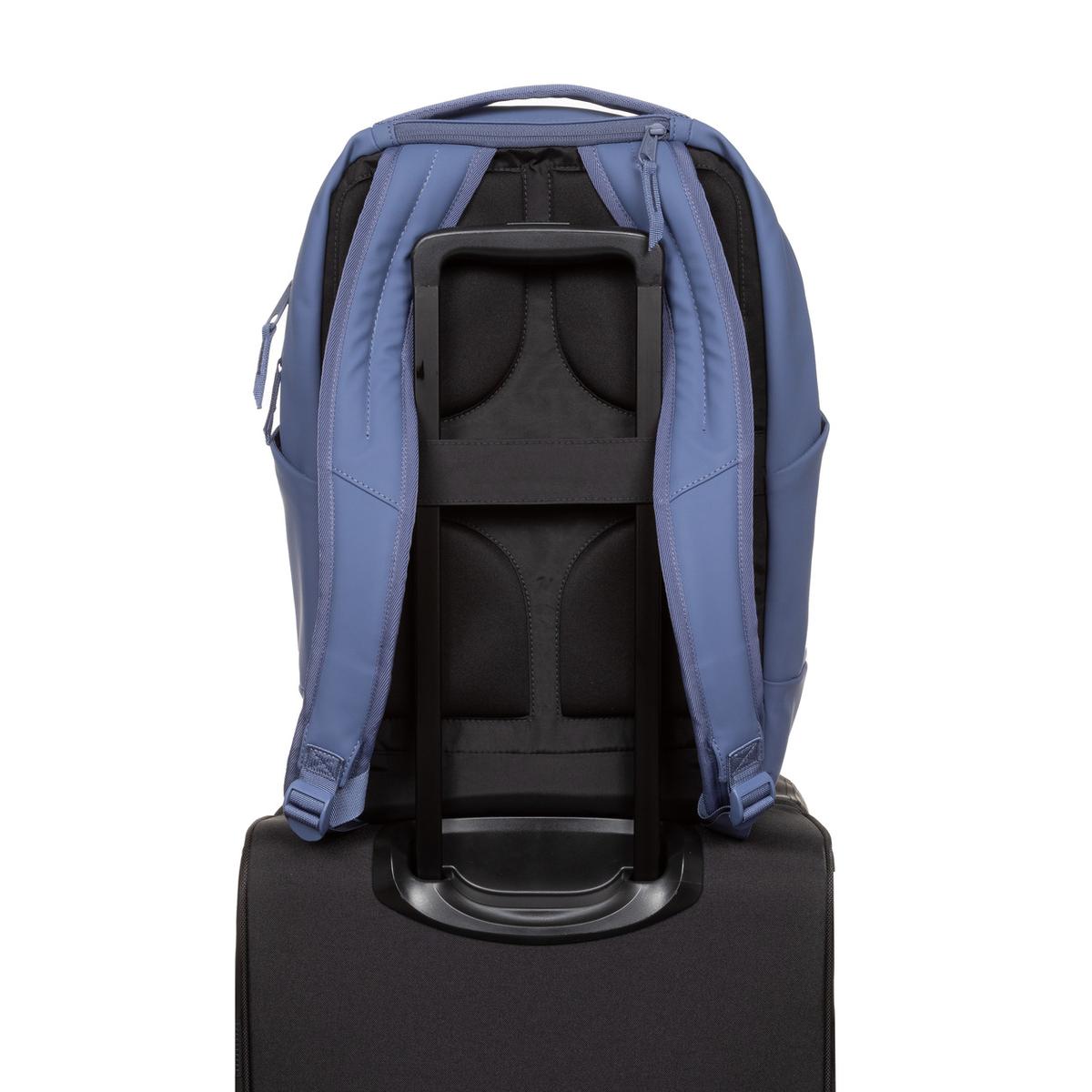 product/e/a/eastpak_ek0a5be94w1_cnnct-f-matte-indigo_6.jpg