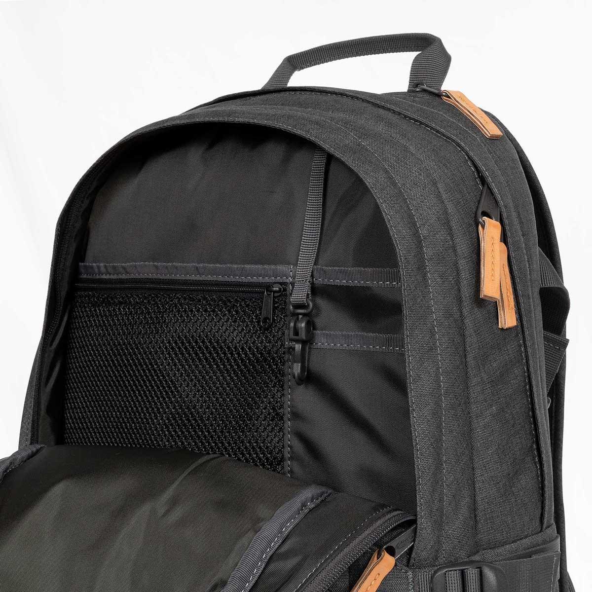 product/e/a/eastpak_ek0a5bfz0b4_cs-black-denim2_6.jpg