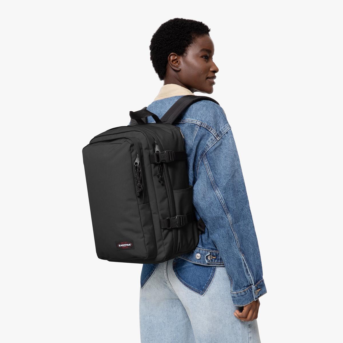 product/e/a/eastpak_ek0a5bkd008_008-black_7.jpg