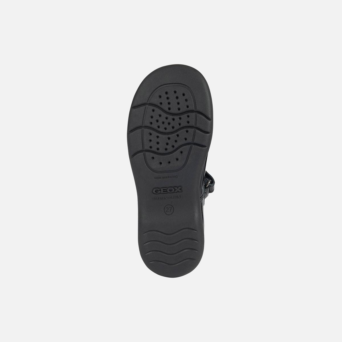 product/g/e/geox_j16fha_00066_c9999_black_7.jpg