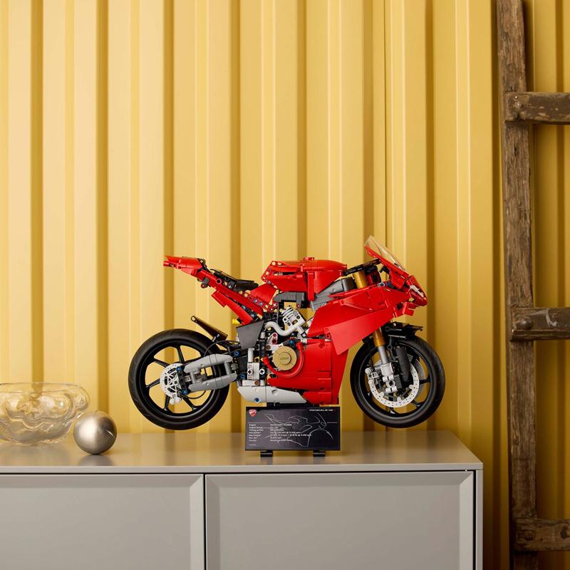 product/l/e/lego_a2502077_rouge_7.jpg