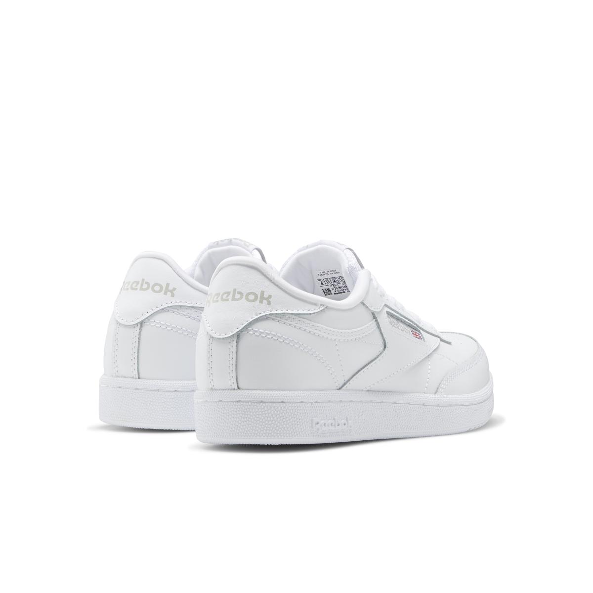 product/r/e/reebok-classics_bs6168_7_footwear_photography_back_lateral_top_view_white_000.jpg