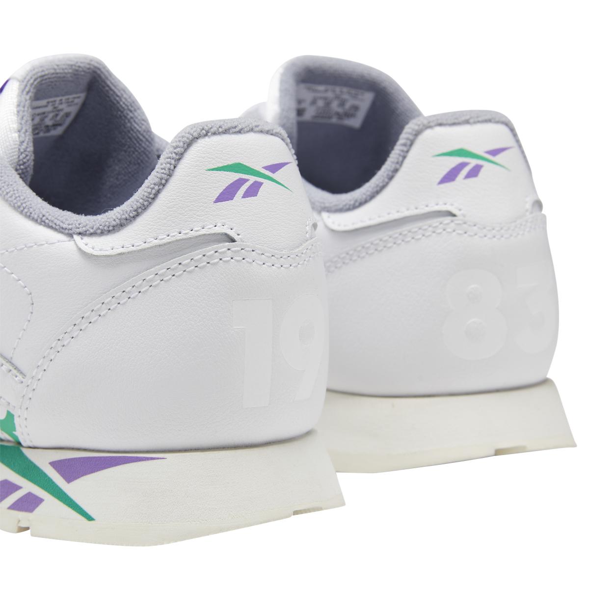 product/r/e/reebok-classics_dv9598_8_footwear_photography_detail_view_2_white_000.jpg
