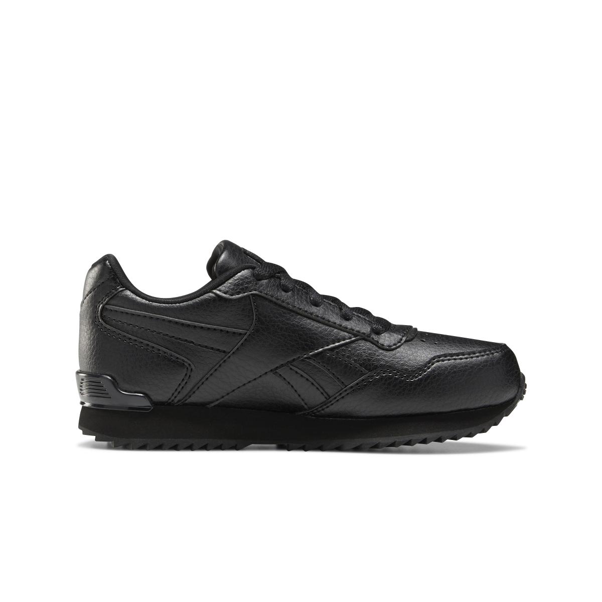 product/r/e/reebok-classics_fy4639_4_footwear_photography_side_medial_center_view_white_000.jpg