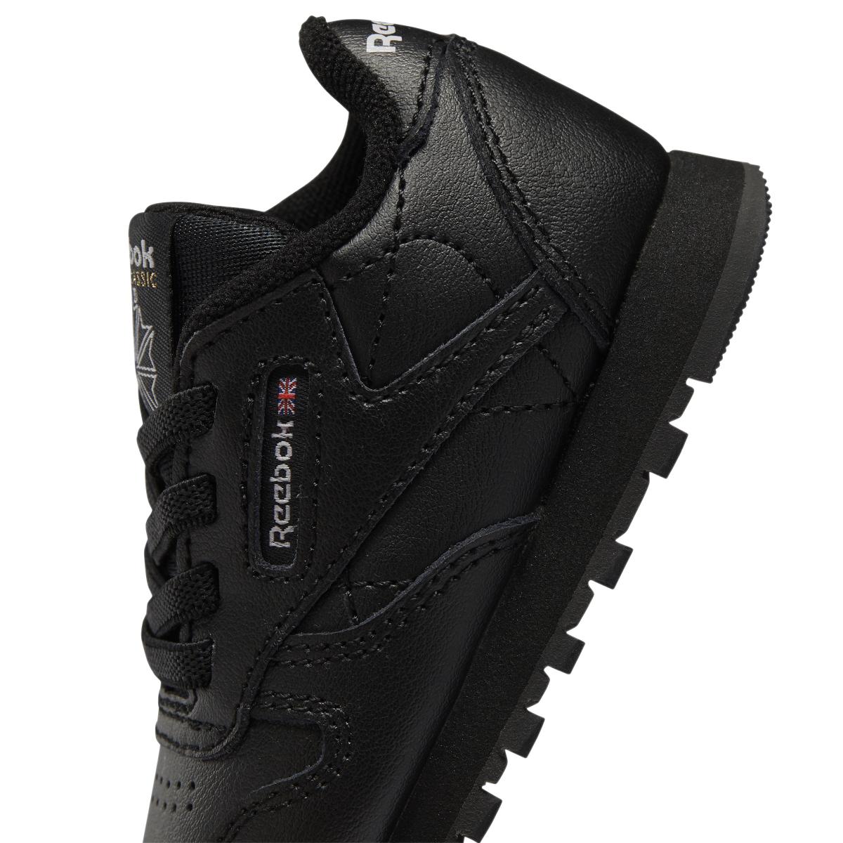product/r/e/reebok-classics_fz2094_7_footwear_photography_detail_view_1_white_000.jpg
