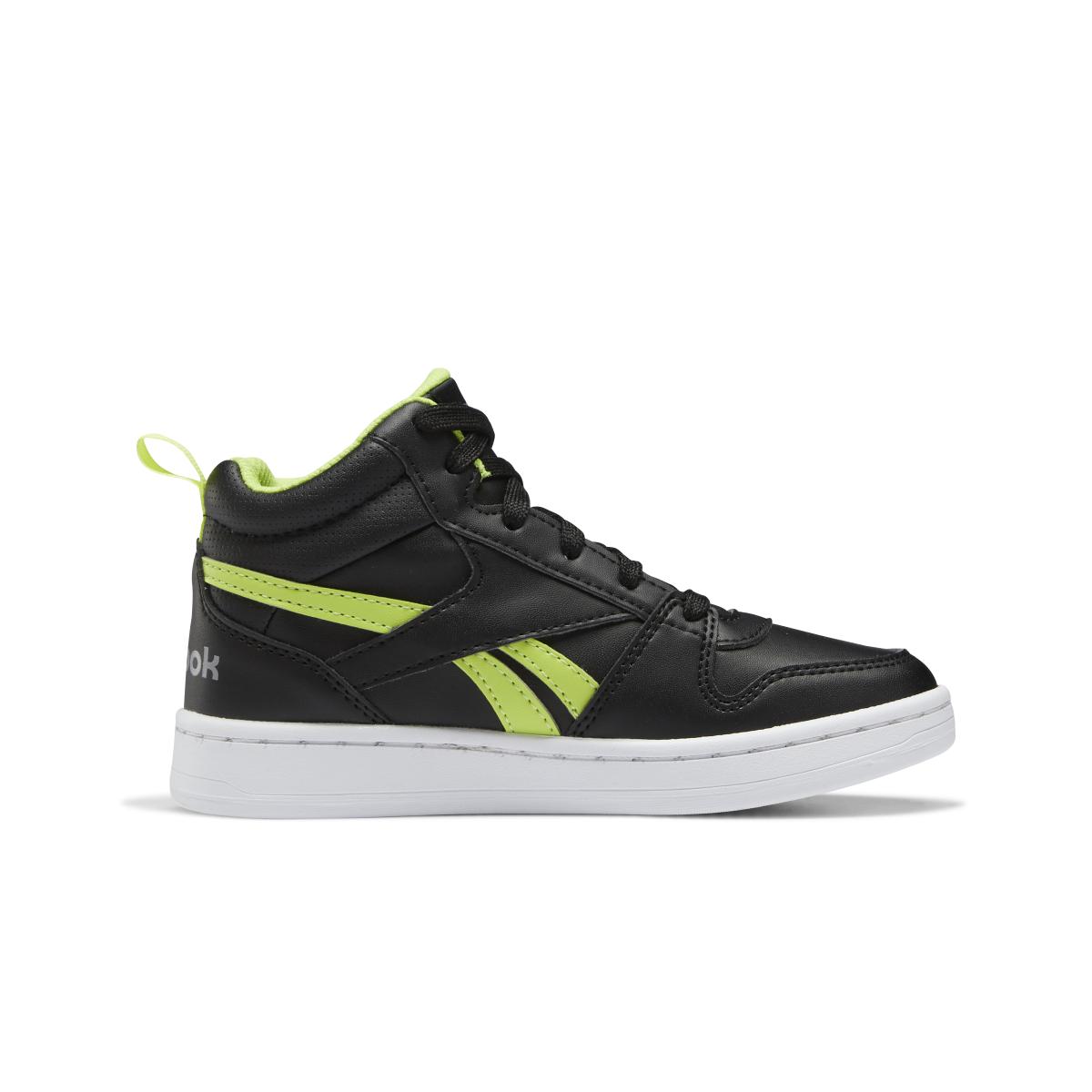 product/r/e/reebok-classics_g58519_4_footwear_photography_side_medial_center_view_white_000.jpg