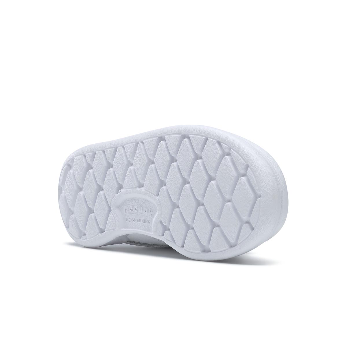 product/r/e/reebok-classics_gz5272_3_footwear_photography_bottom_view_white_000.jpg