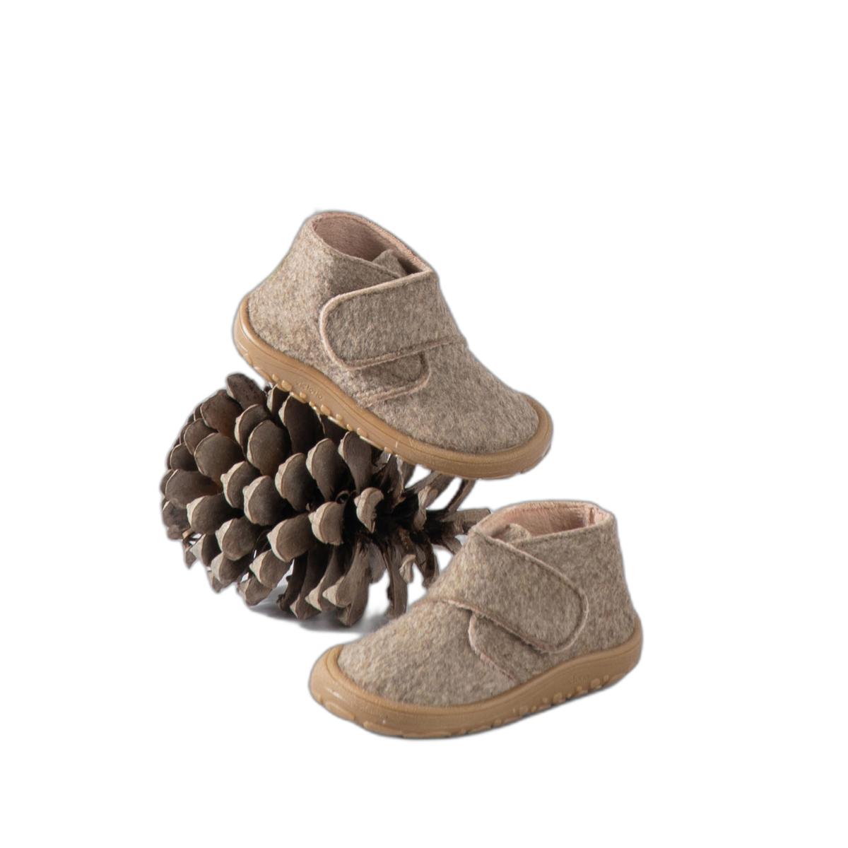 product/v/i/victoria_1370126-82_taupe_1.jpg