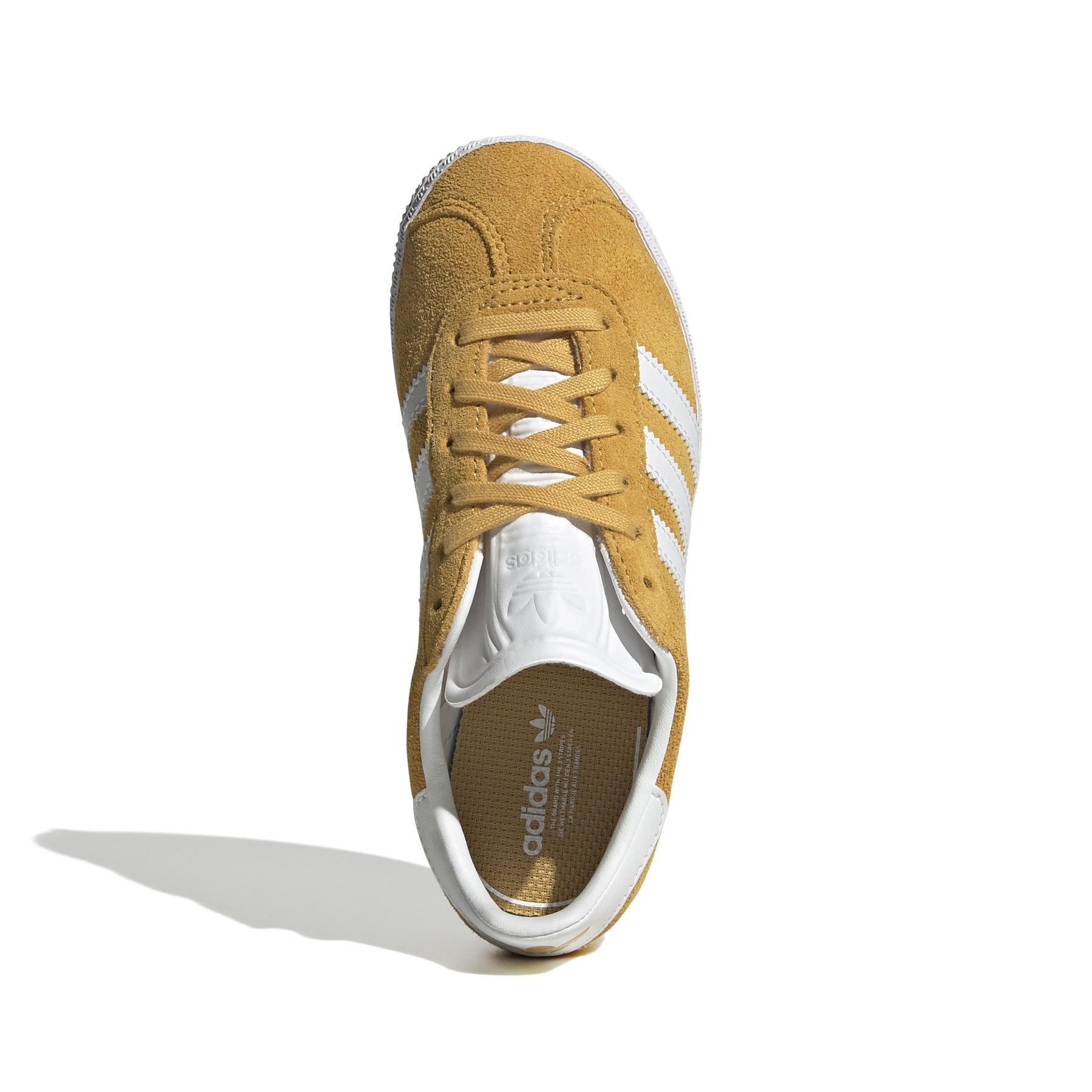 product/2/0/2025_08_adidas_if9808_3_footwear_photography_top_portrait_view_white.jpg