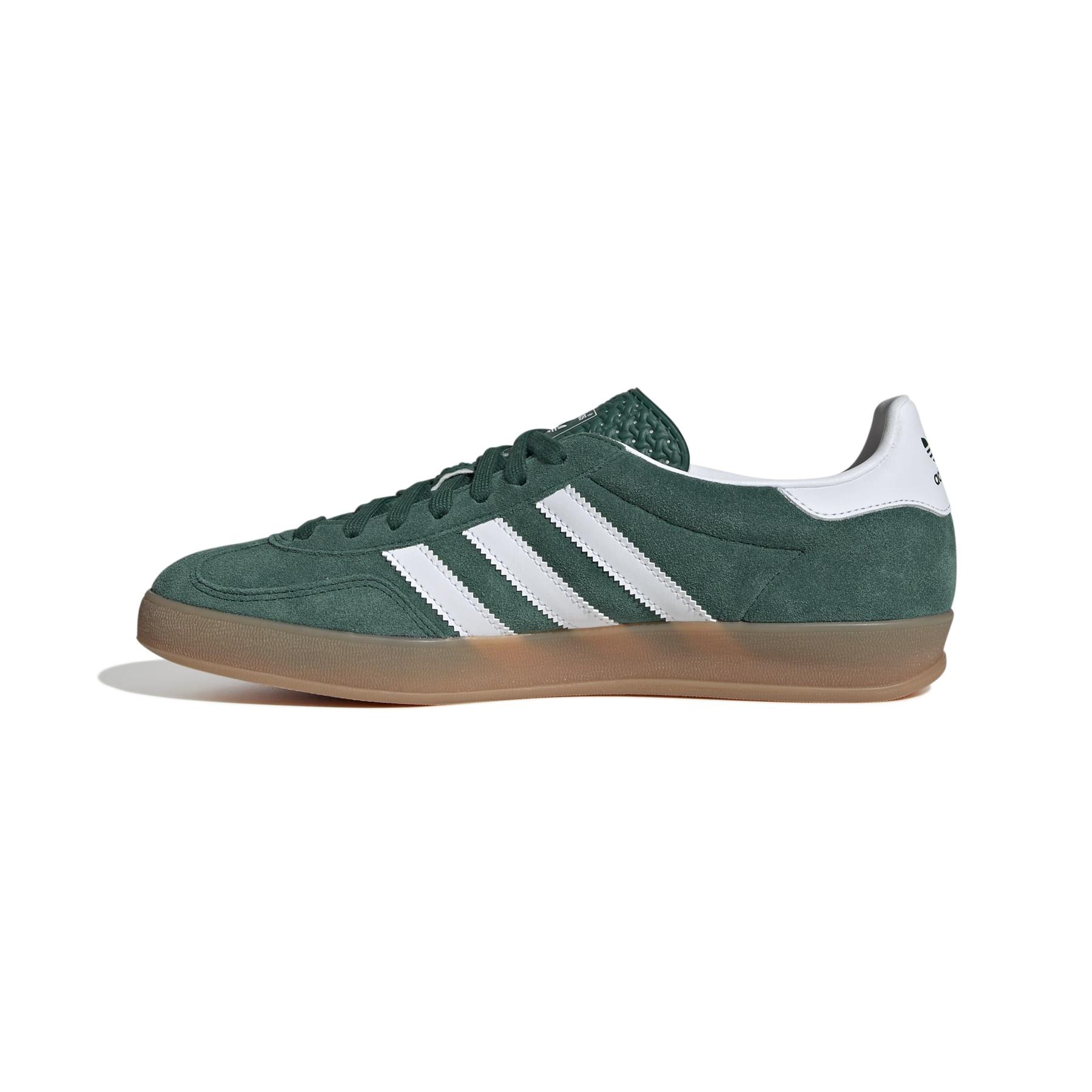 product/2/0/2025_08_adidas_ji2062_5_footwear_photography_side_medial_center_view_white.jpg