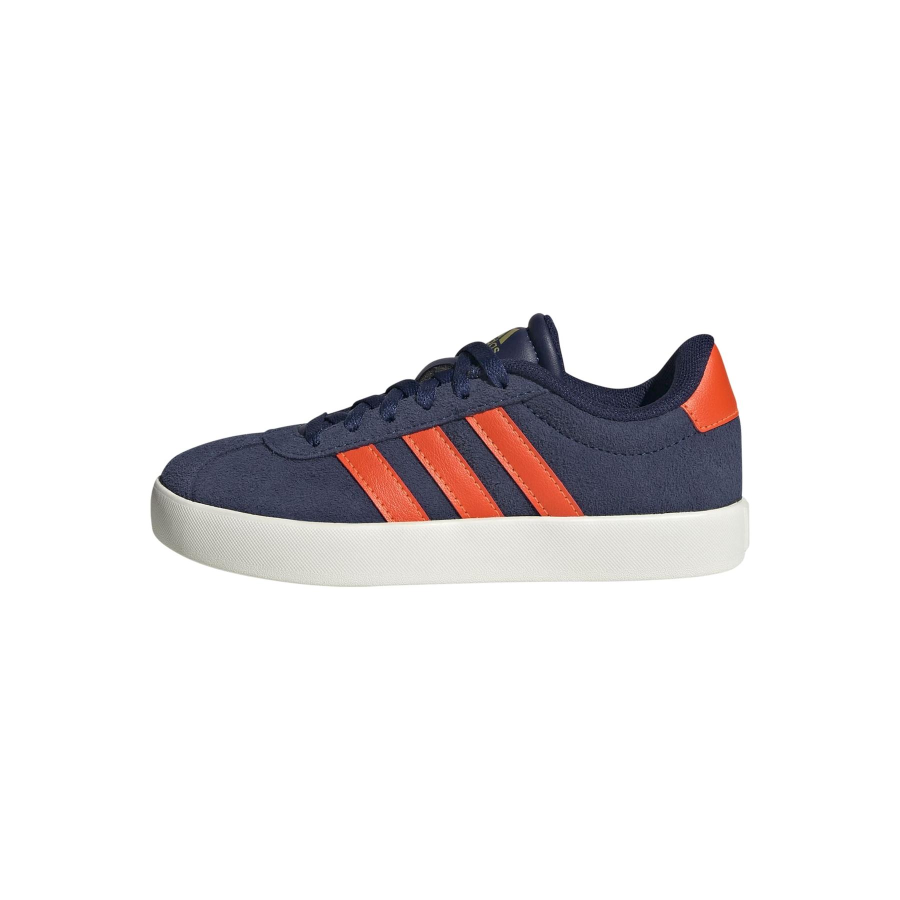 product/2/0/2025_adidas_jr2213_12_footwear_photography_left_side_center_lateral_view_white.jpg