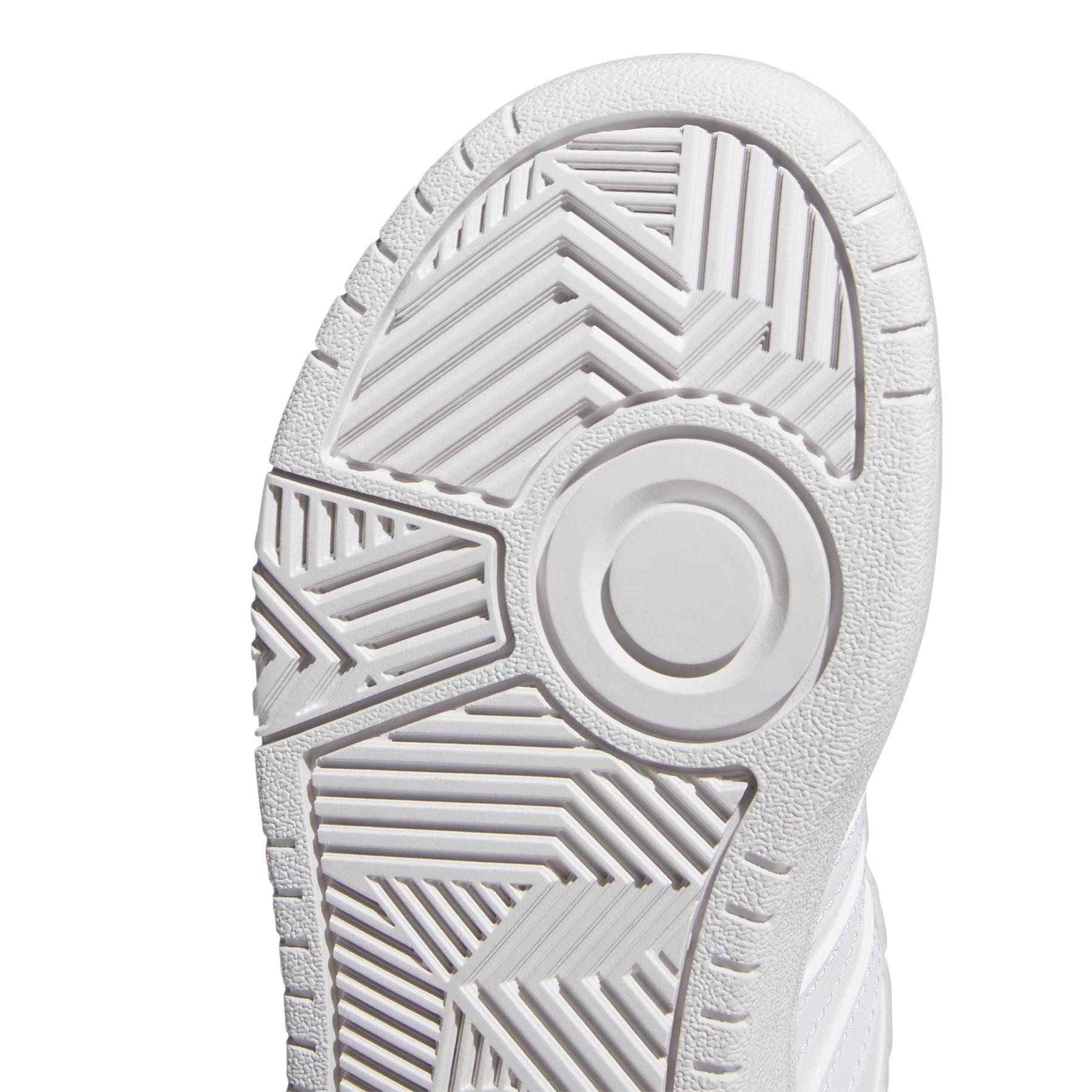 product/a/d/adidas-originals_gw0433_9_footwear_photography_detail_view_2_white_000.jpg