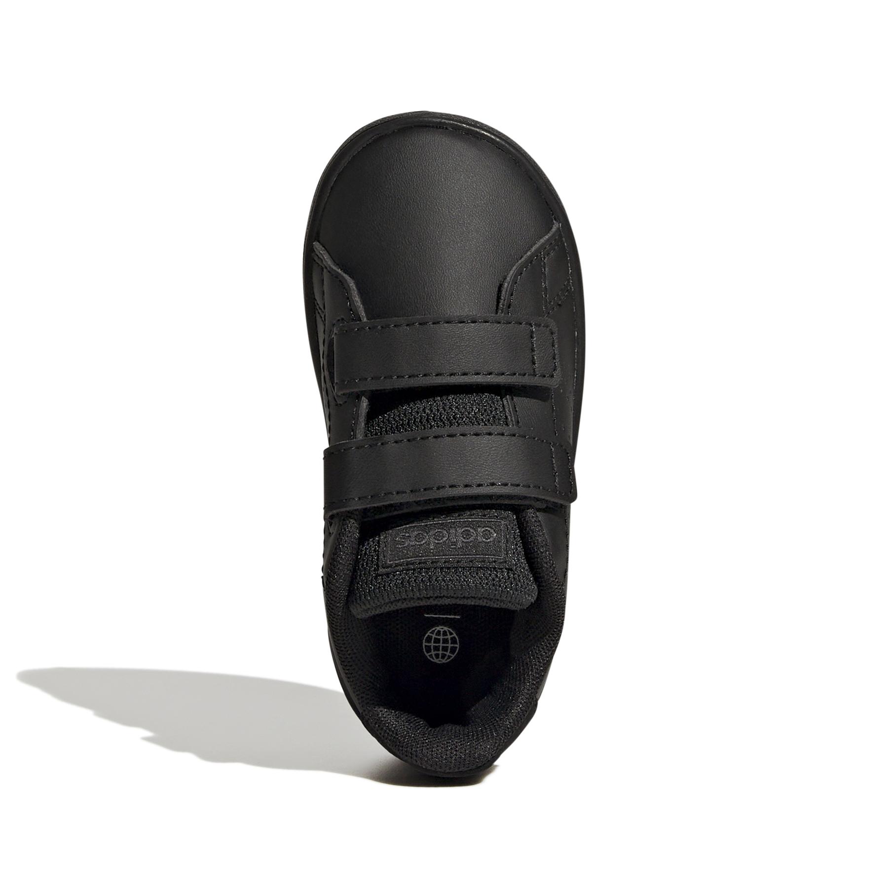 product/a/d/adidas-originals_gw6497_3_footwear_photography_top_portrait_view_white_000.jpg