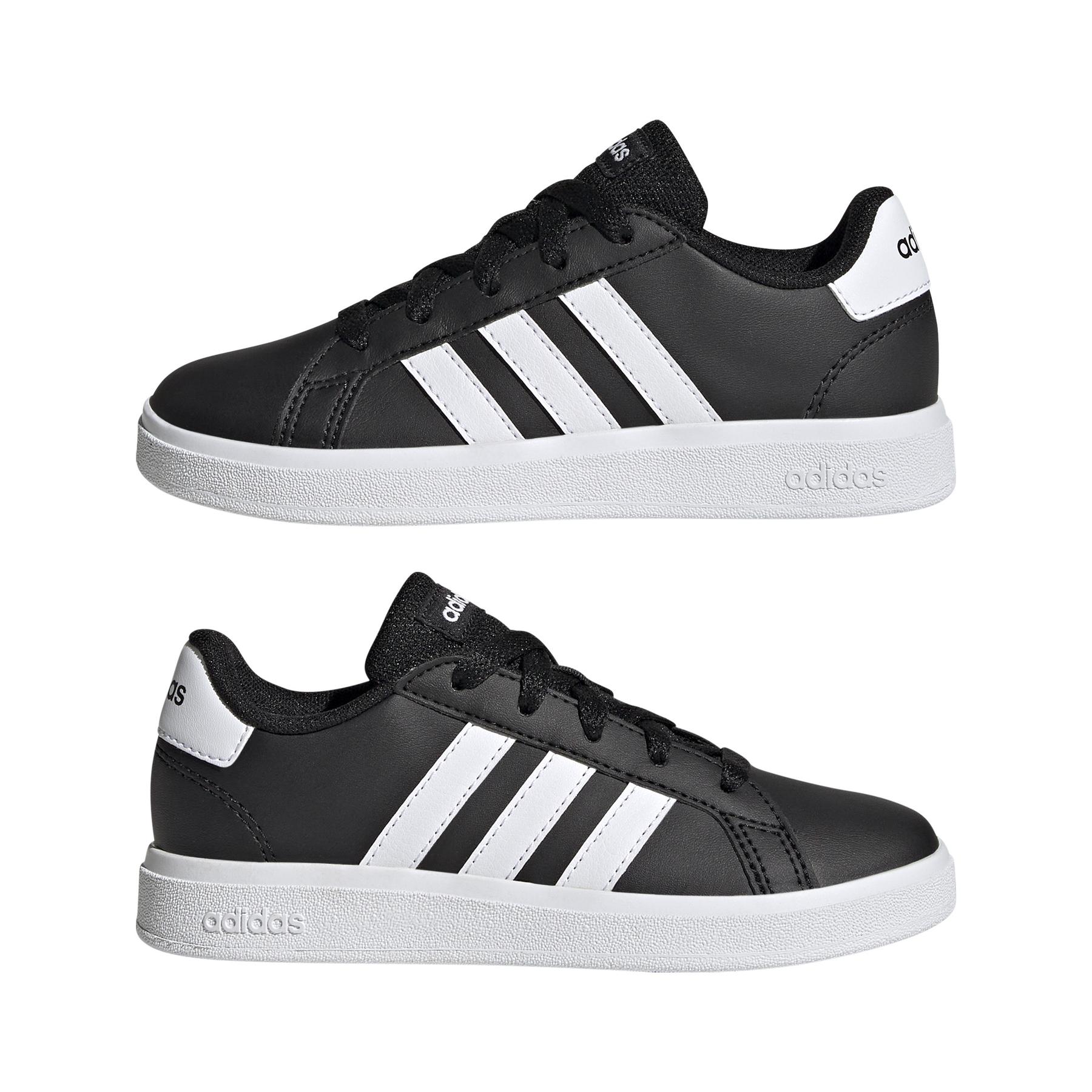 product/a/d/adidas-originals_gw6503_10_footwear_photography_mirrored_pair_view_white_000.jpg