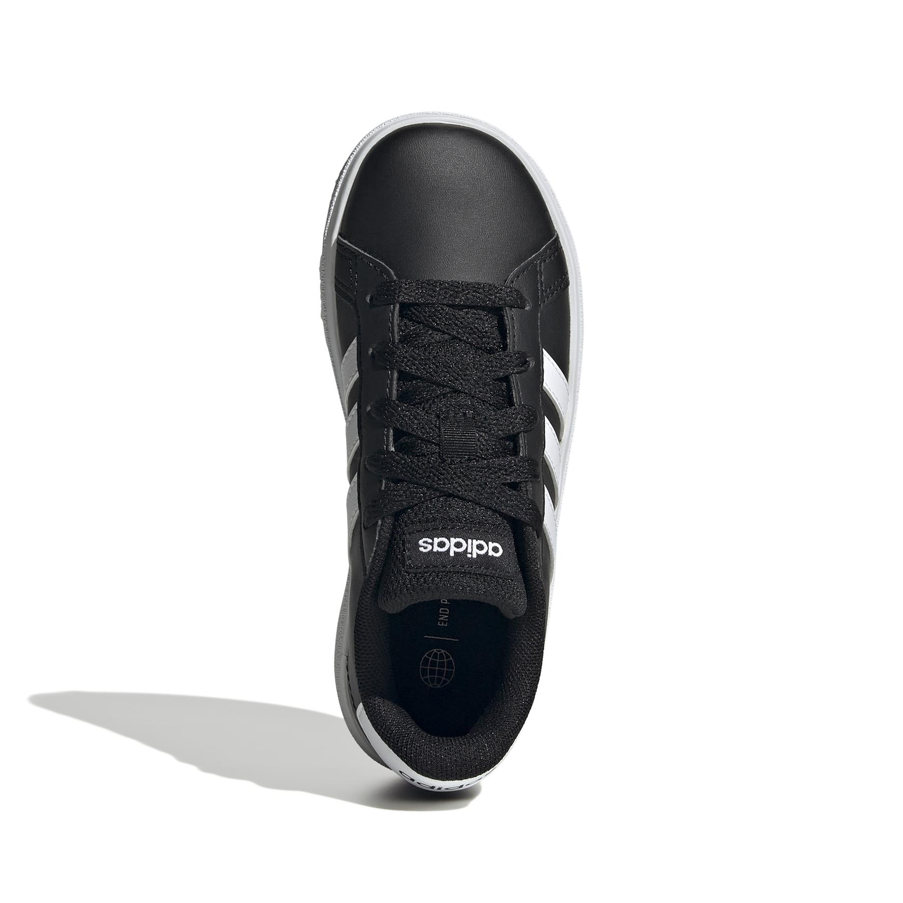 product/a/d/adidas-originals_gw6503_3_footwear_photography_top_portrait_view_white_000.jpg