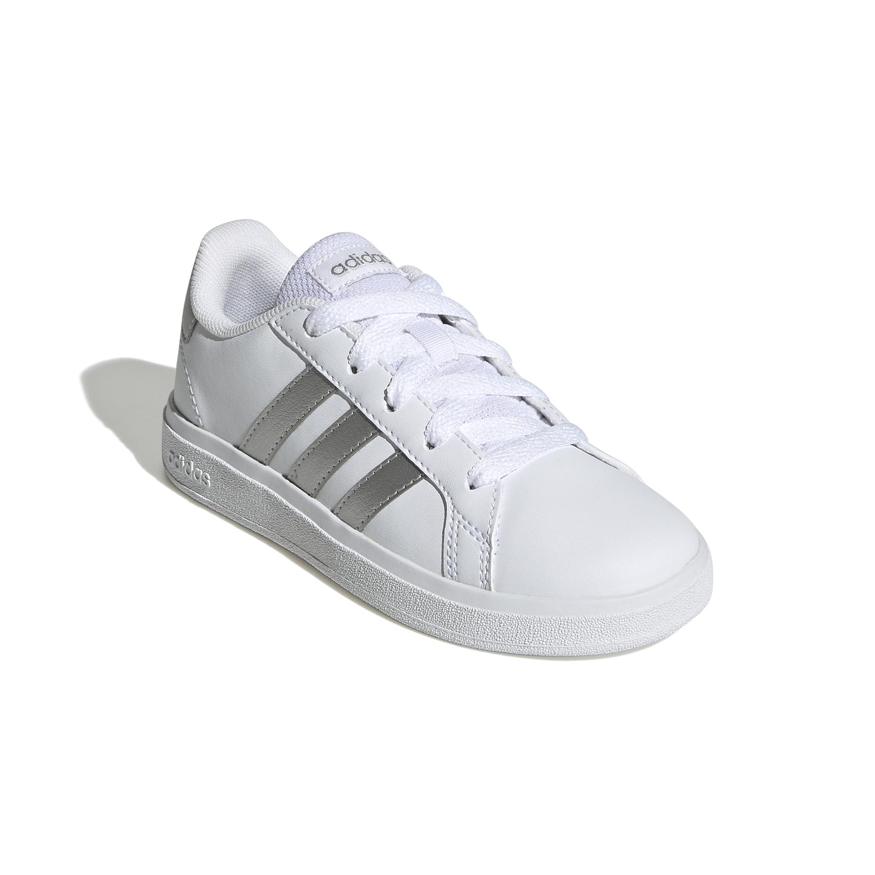 product/a/d/adidas-originals_gw6506_6_footwear_photography_front_lateral_top_view_white_000.jpg