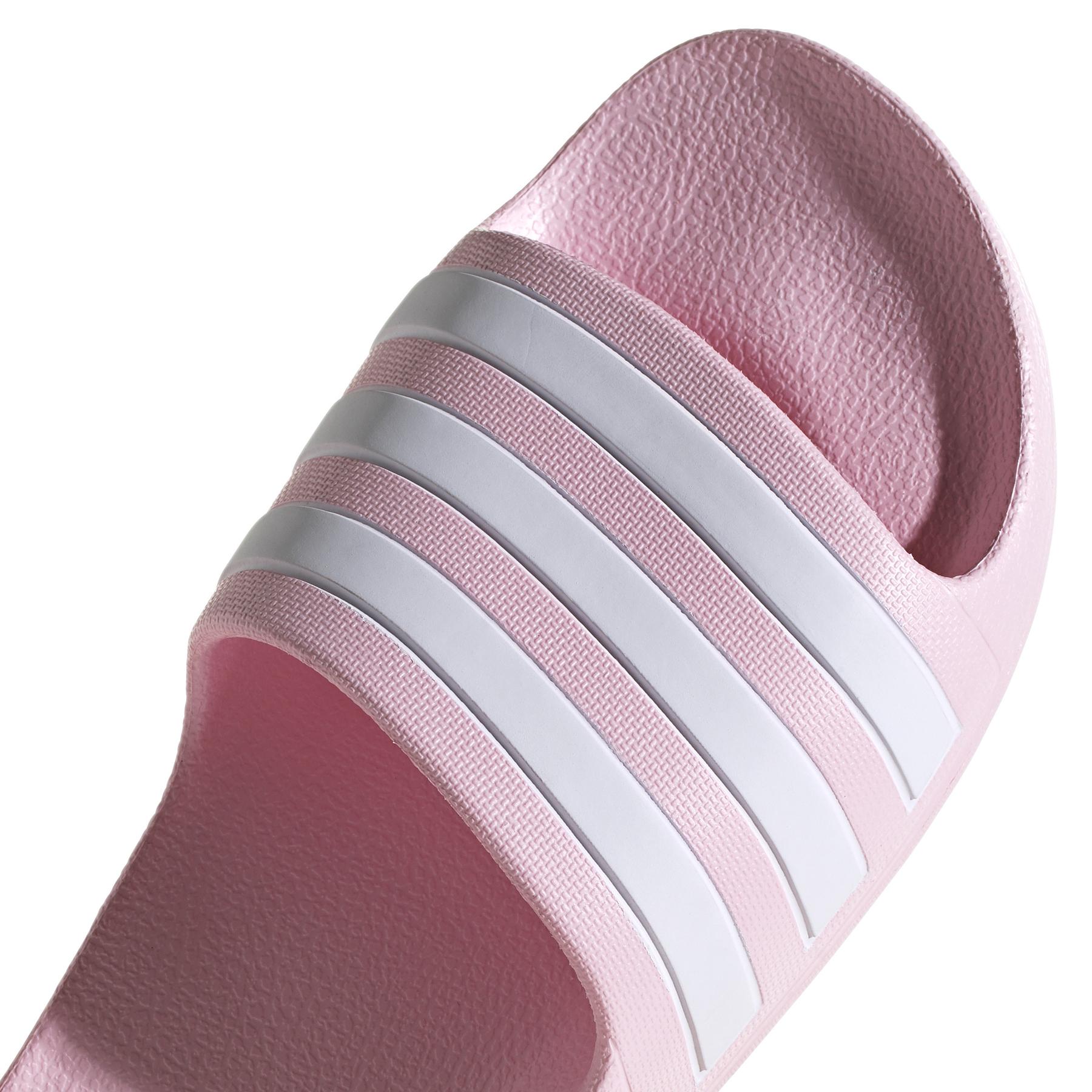 product/a/d/adidas_fy8072_9_footwear_photography_detail_view_2_white-new0201.jpg
