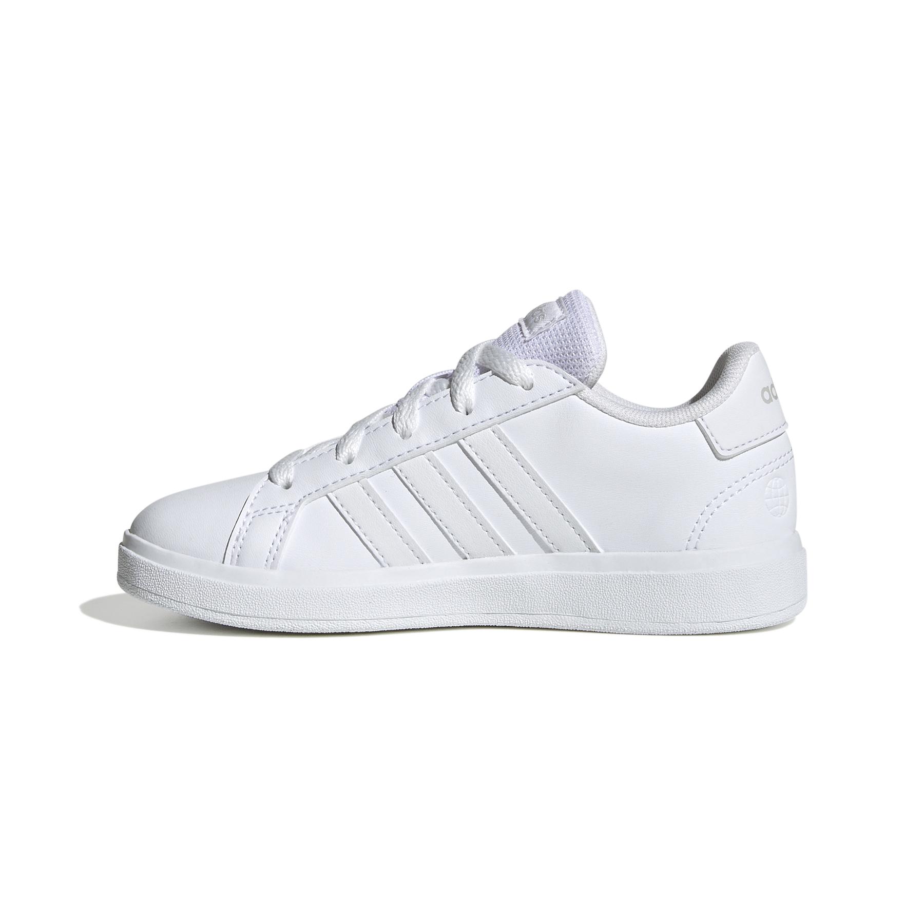 product/a/d/adidas_fz6158_5_footwear_photography_side_medial_center_view_white_000.jpg