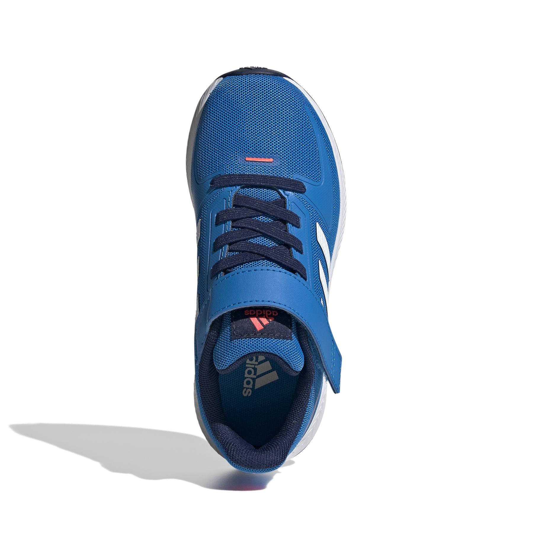 product/a/d/adidas_gv7751_3_footwear_photography_top_portrait_view_white_000.jpg