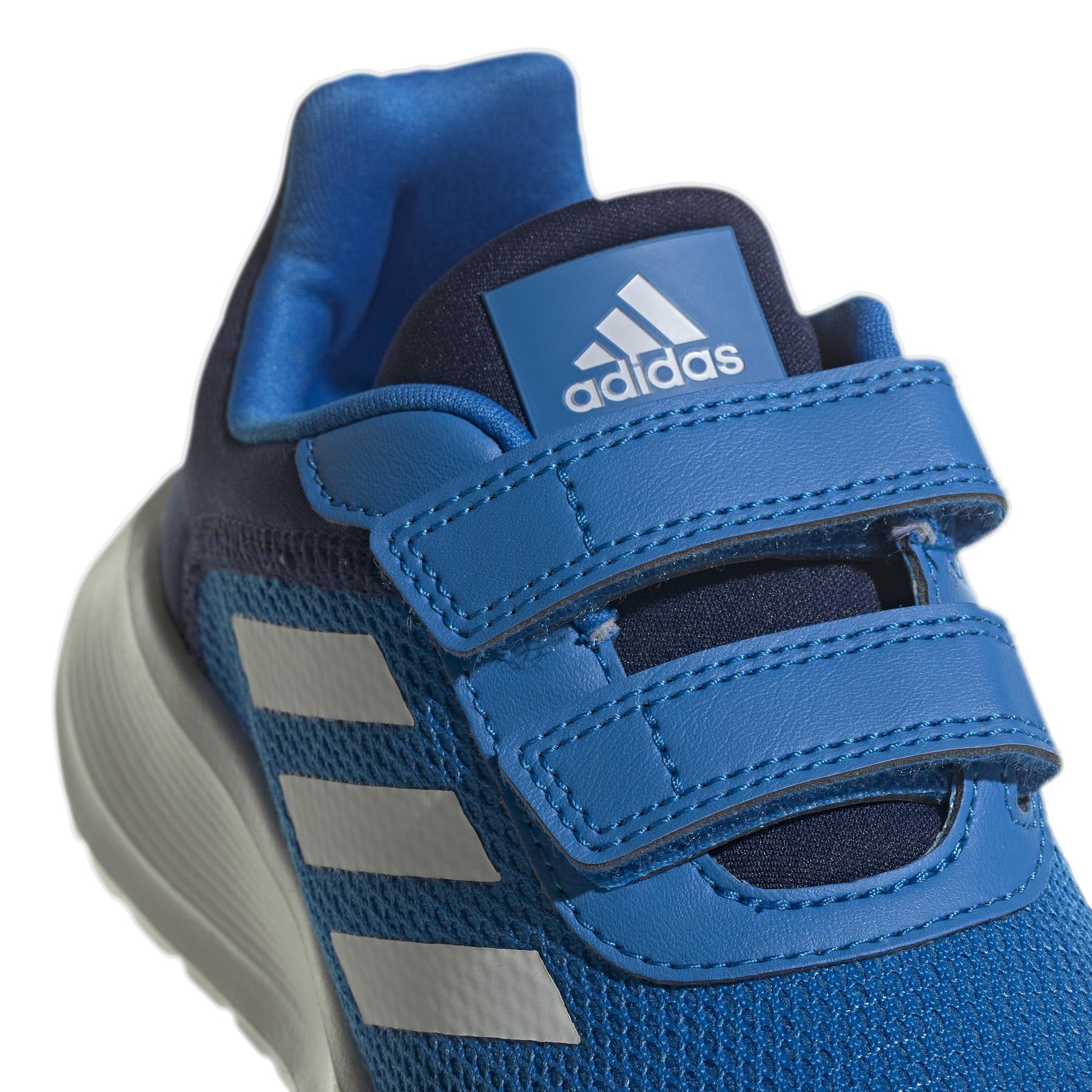 product/a/d/adidas_gw0393_8_footwear_photography_detail_view_1_white_000.jpg