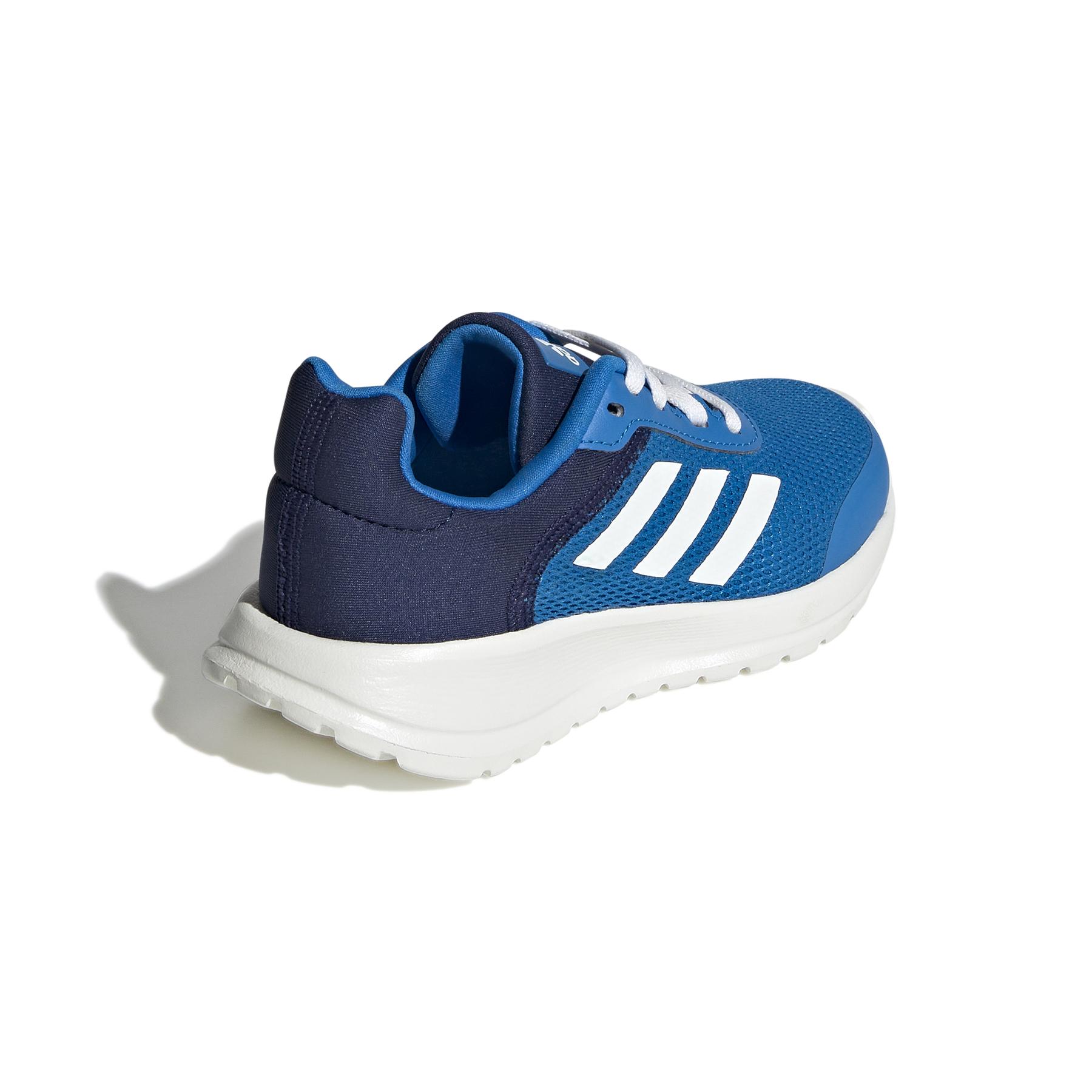 product/a/d/adidas_gw0396_7_footwear_photography_back_lateral_top_view_white_000.jpg