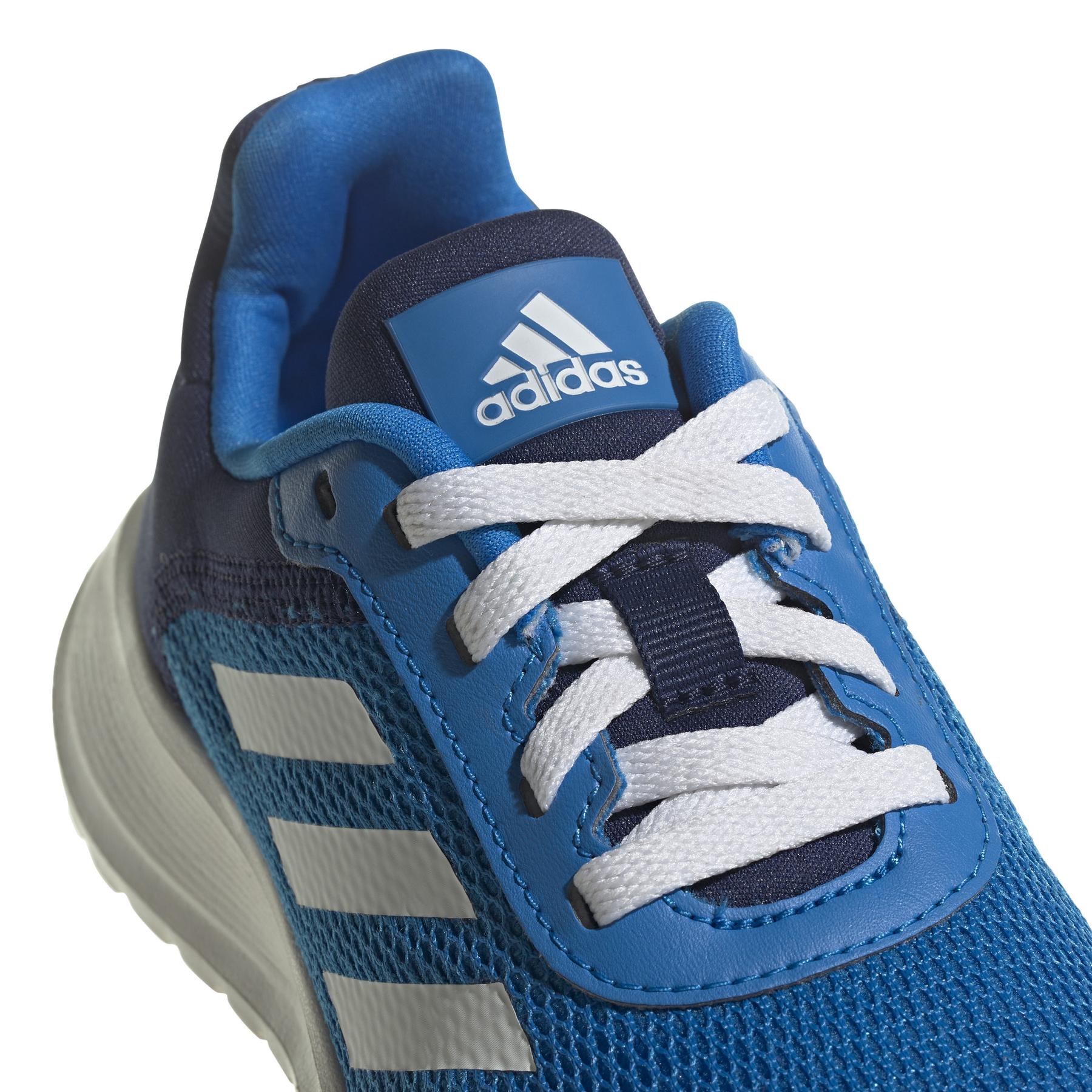 product/a/d/adidas_gw0396_8_footwear_photography_detail_view_1_white_000.jpg