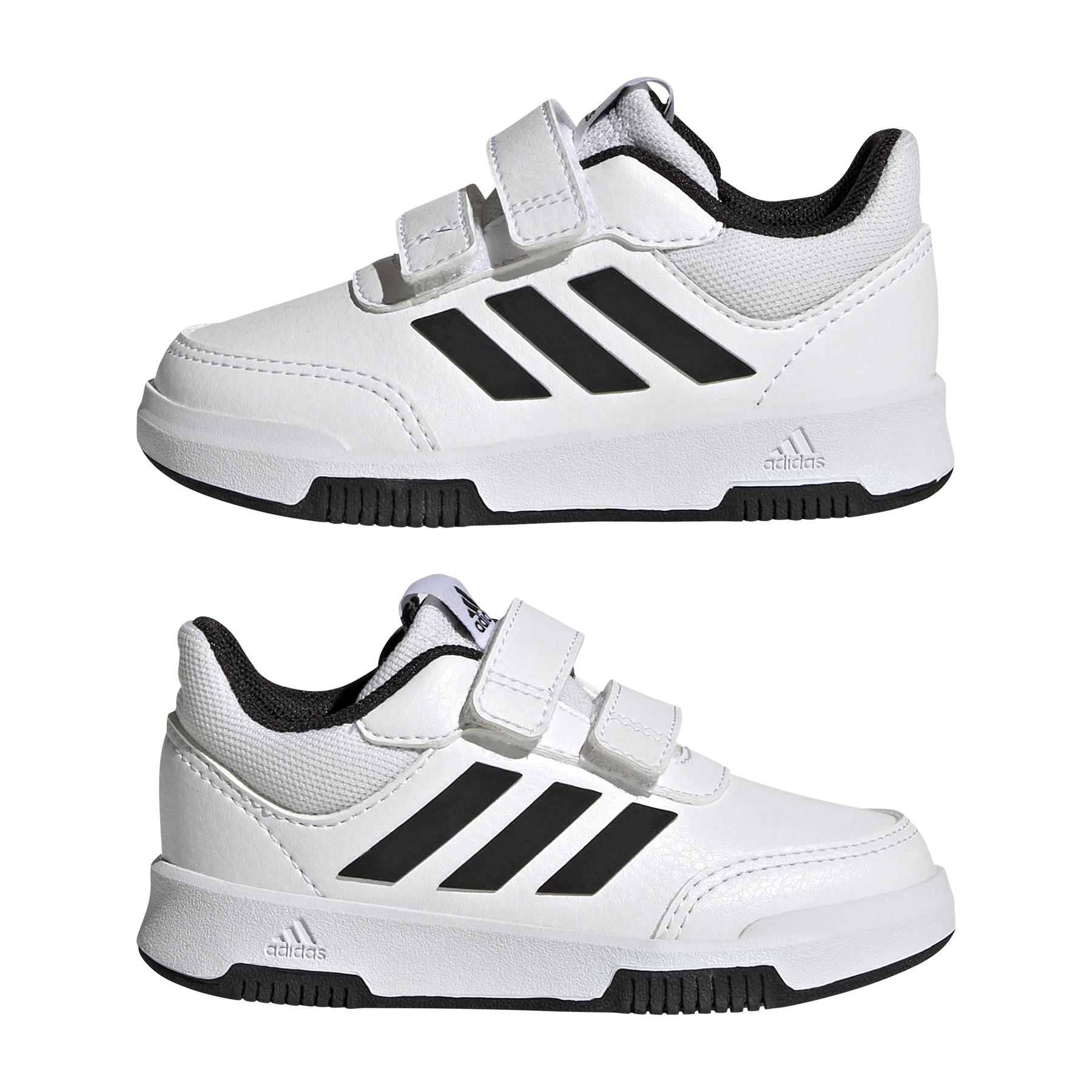 product/a/d/adidas_gw1988_10_footwear_photography_mirrored_pair_view_white_000.jpg