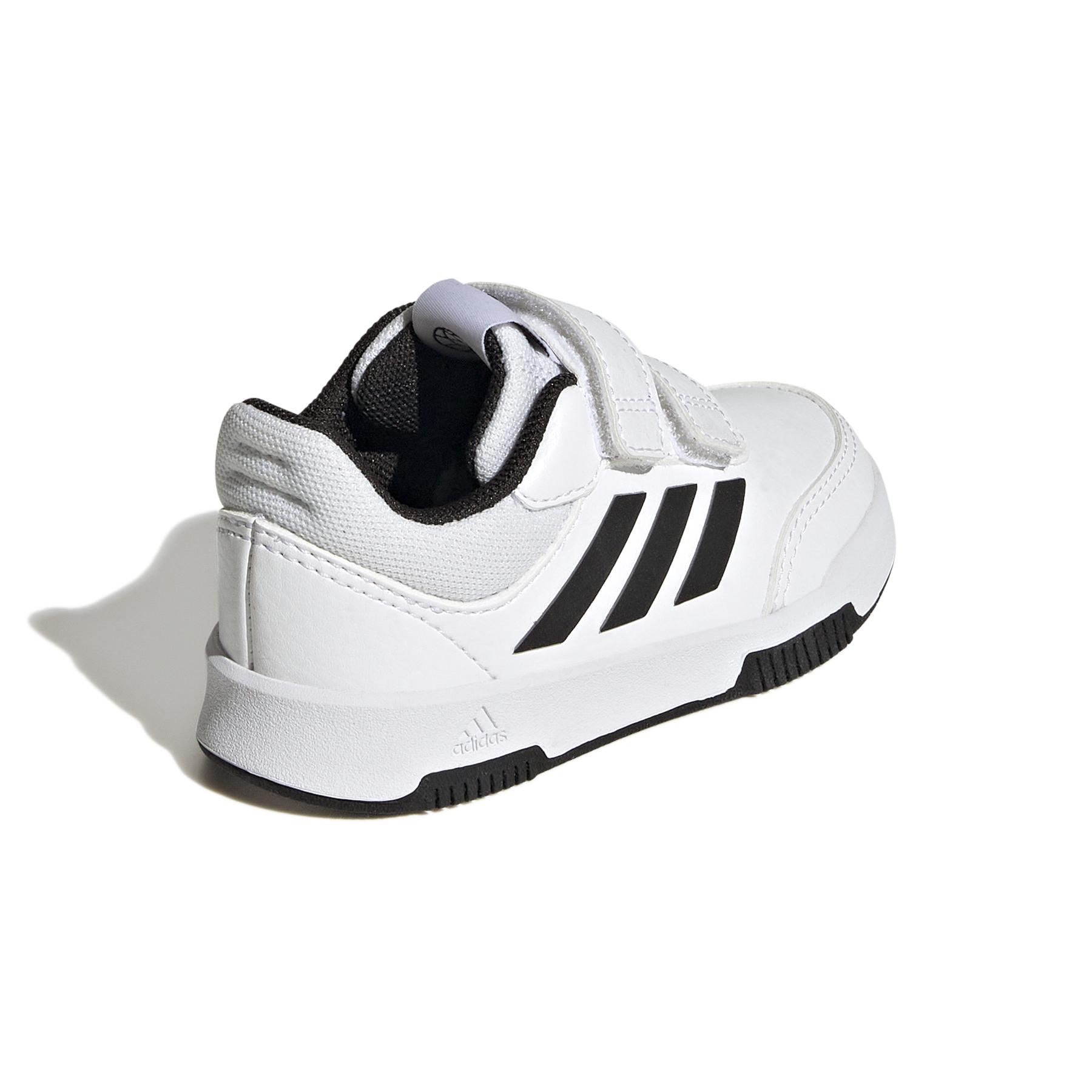 product/a/d/adidas_gw1988_7_footwear_photography_back_lateral_top_view_white_000.jpg