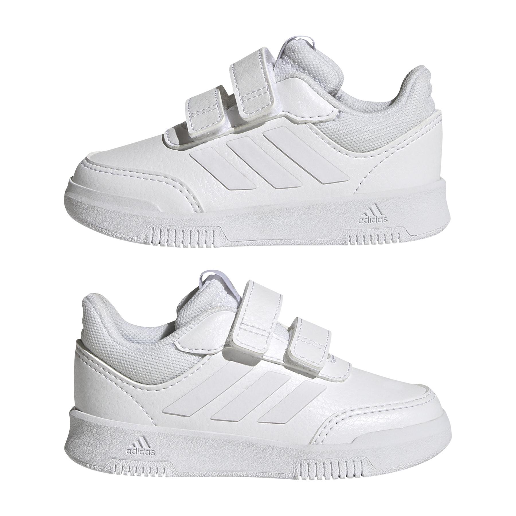 product/a/d/adidas_gw1990_10_footwear_photography_mirrored_pair_view_white_000.jpg