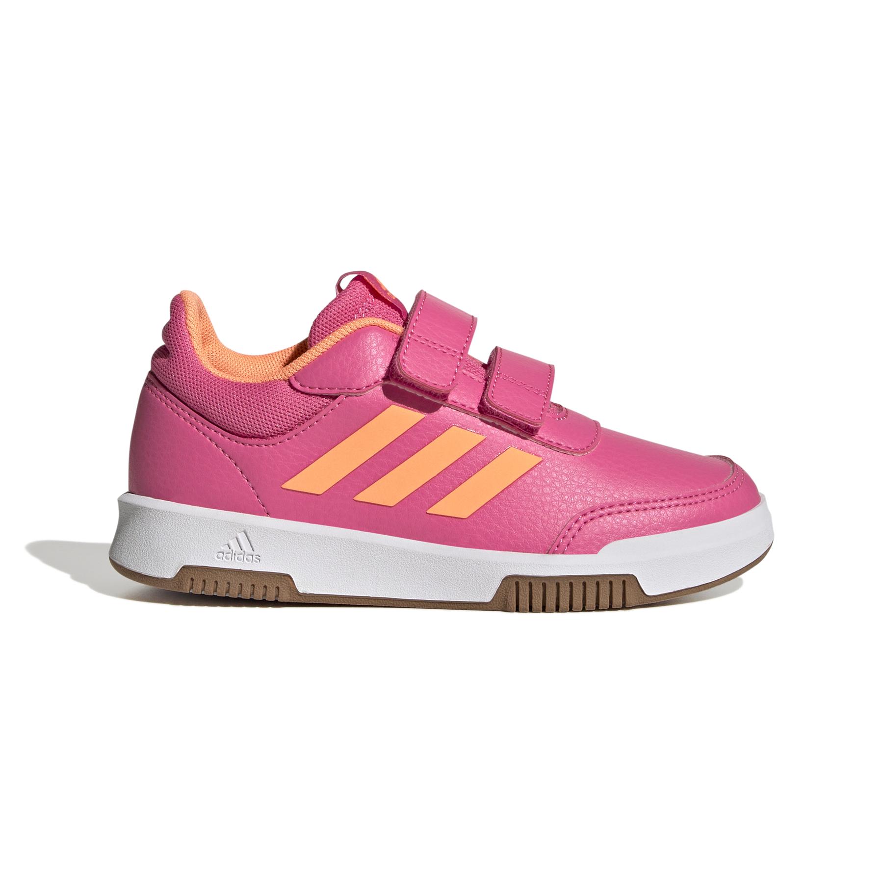 product/a/d/adidas_gw6443_1_footwear_photography_side_lateral_center_view_white_000.jpg