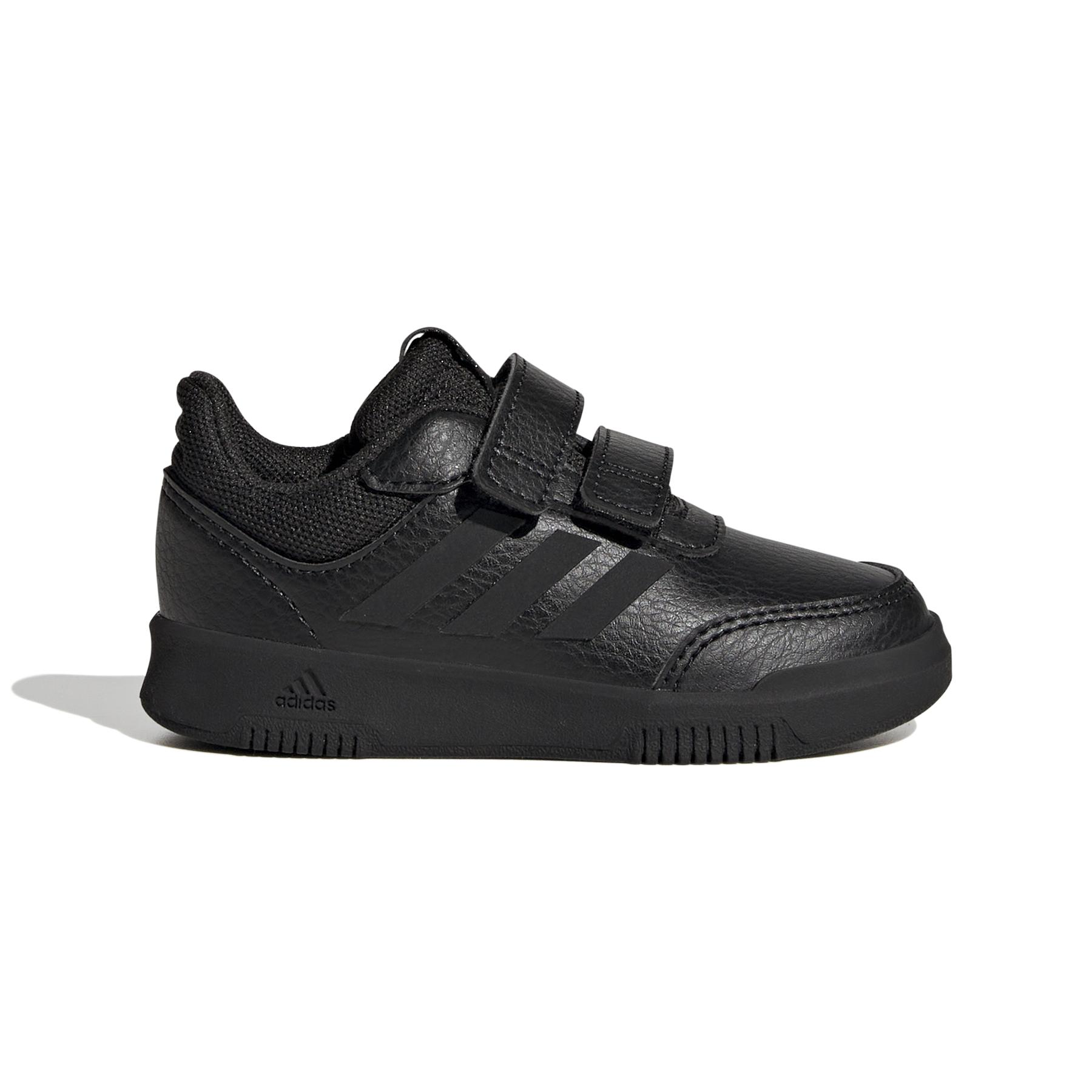 product/a/d/adidas_gw6455_1_footwear_photography_side_lateral_center_view_white_000.jpg