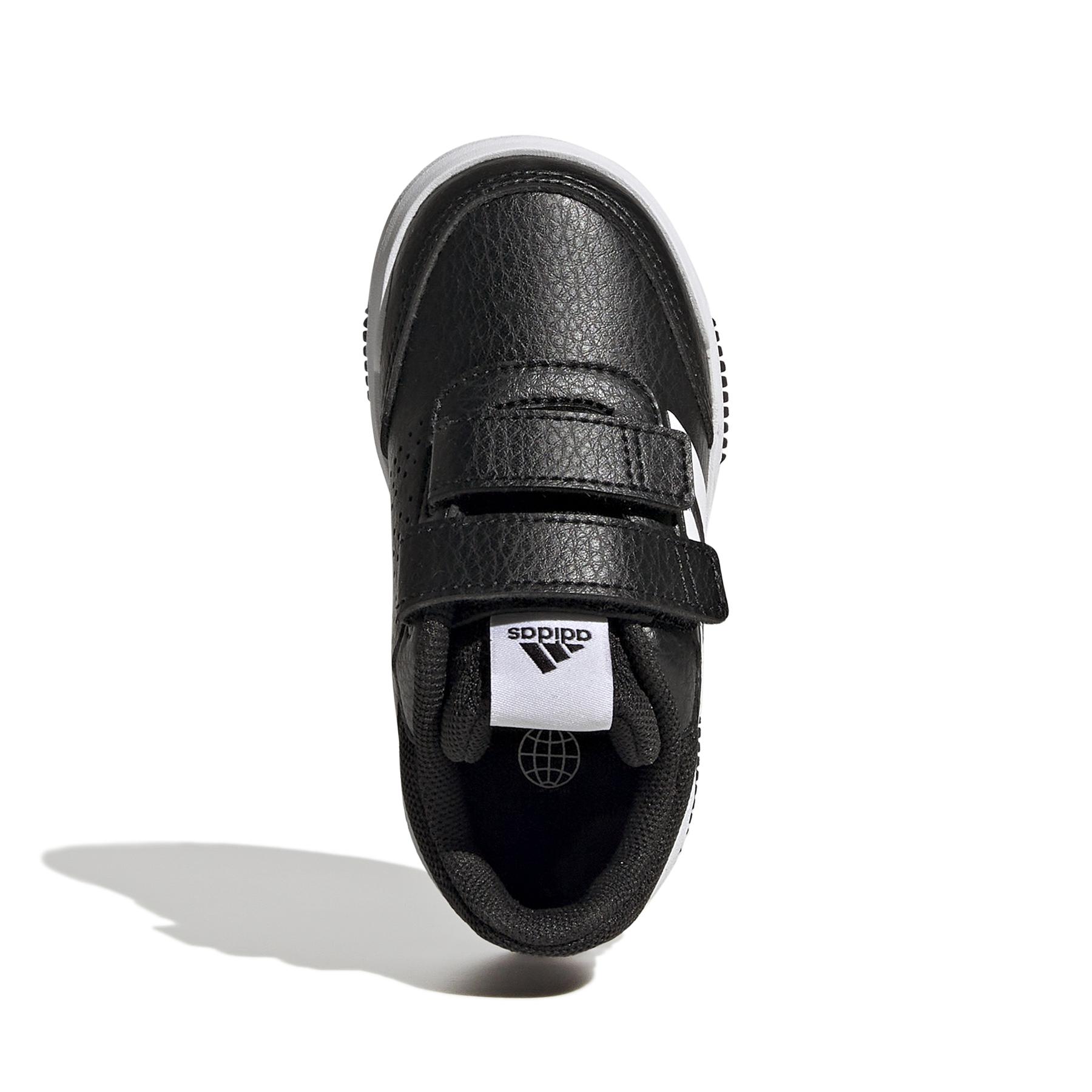 product/a/d/adidas_gw6456_3_footwear_photography_top_portrait_view_white_000.jpg