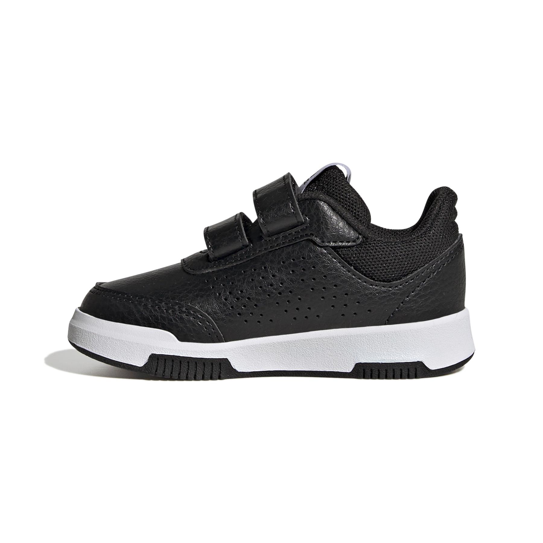 product/a/d/adidas_gw6456_5_footwear_photography_side_medial_center_view_white_000.jpg