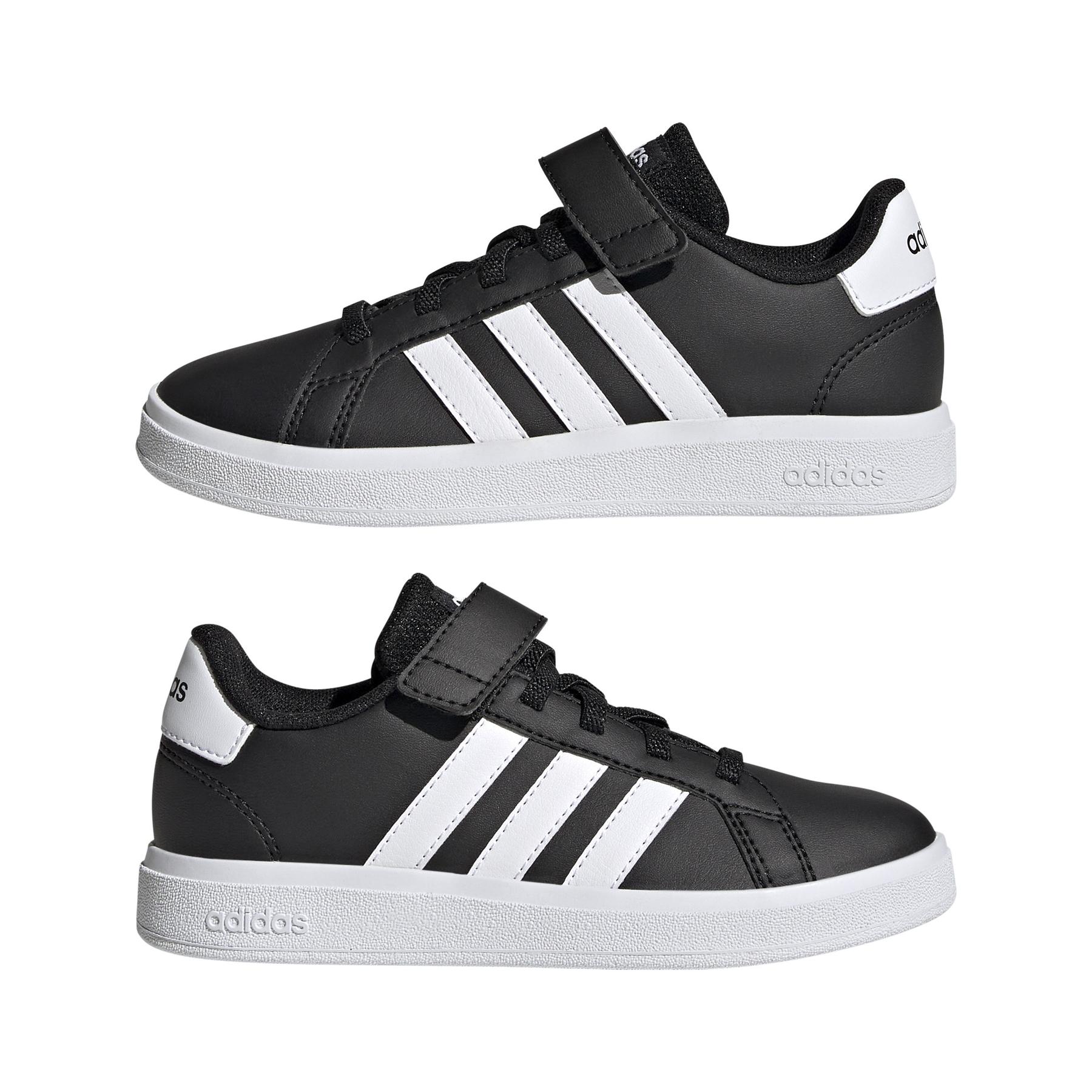 product/a/d/adidas_gw6513_10_footwear_photography_mirrored_pair_view_white_000.jpg