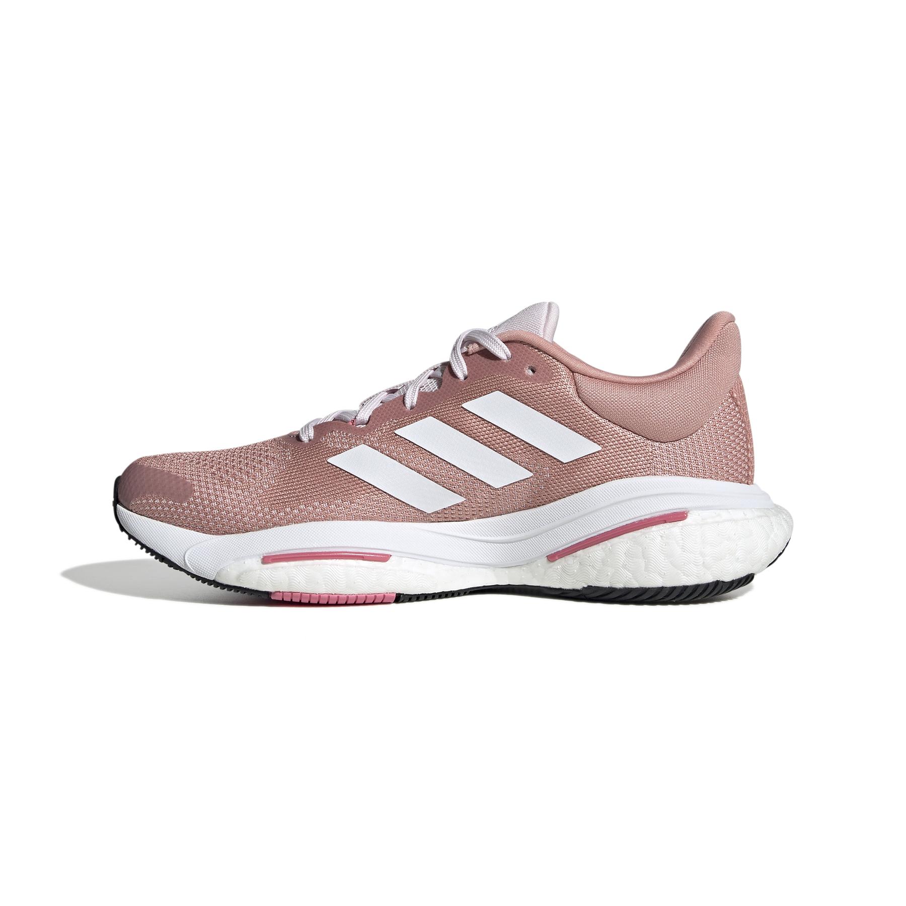 product/a/d/adidas_gy8728_5_footwear_photography_side_medial_center_view_white_000.jpg