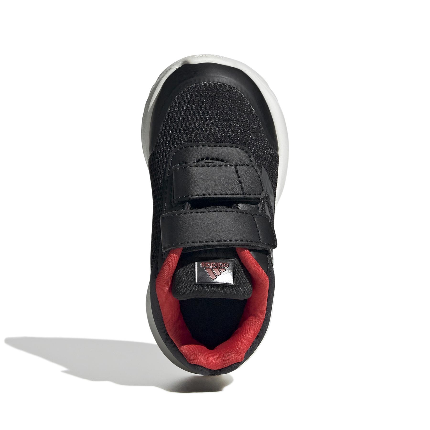 product/a/d/adidas_gz5857_3_footwear_photography_top_portrait_view_white_000.jpg