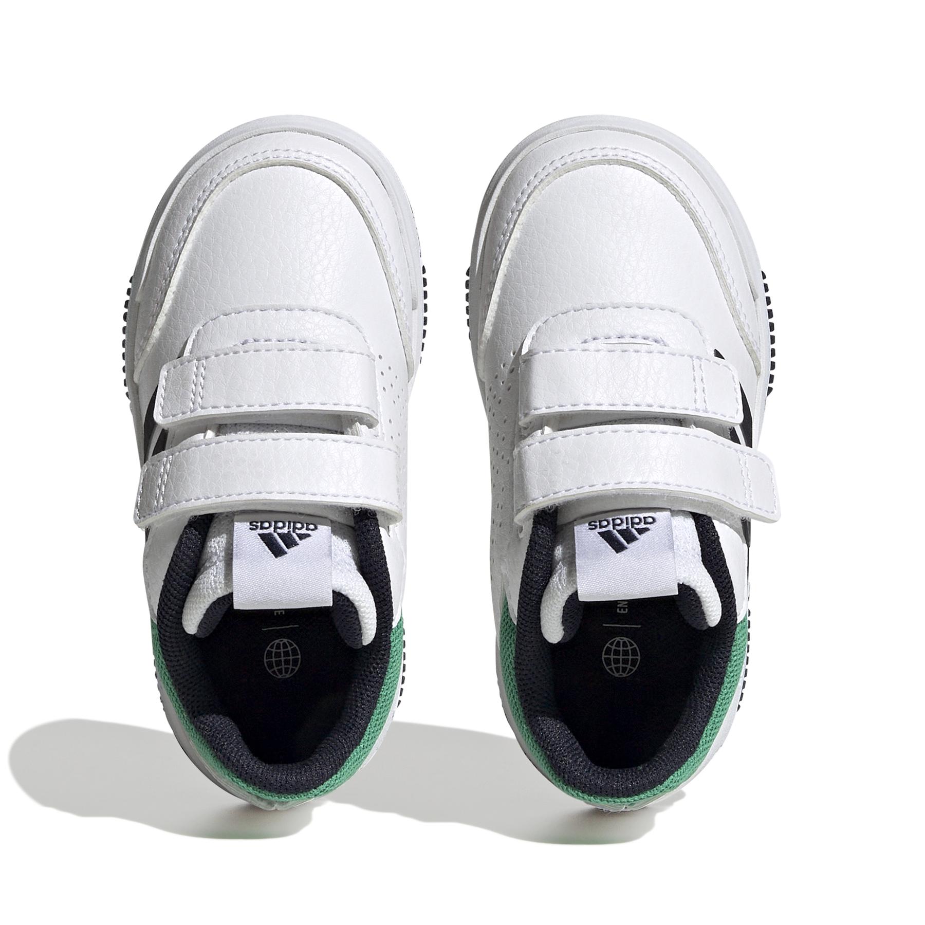 product/a/d/adidas_h06302_3_footwear_photography_top_portrait_view_white_000.jpg