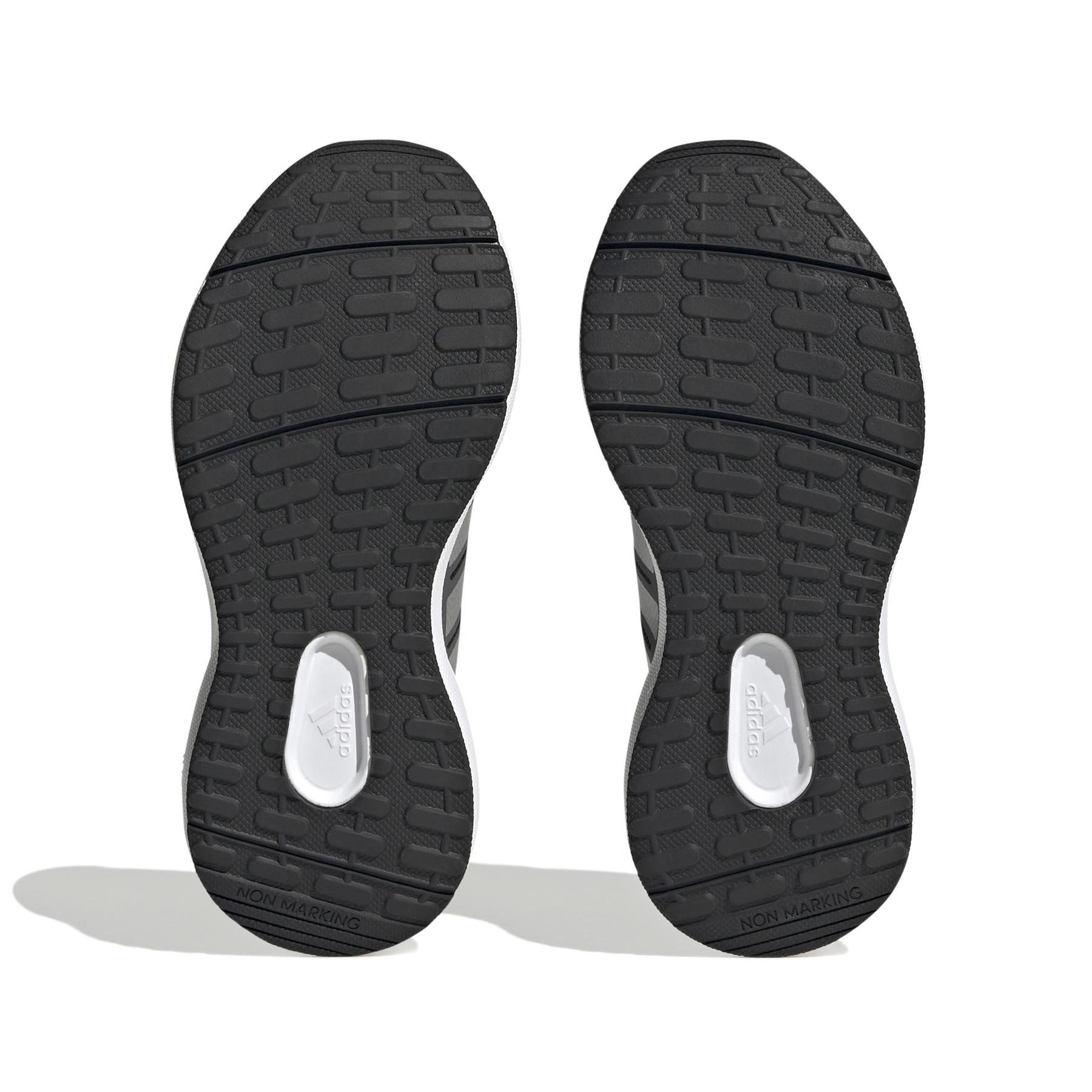 product/a/d/adidas_hp5448_4_footwear_photography_bottom_view_white_000.jpg